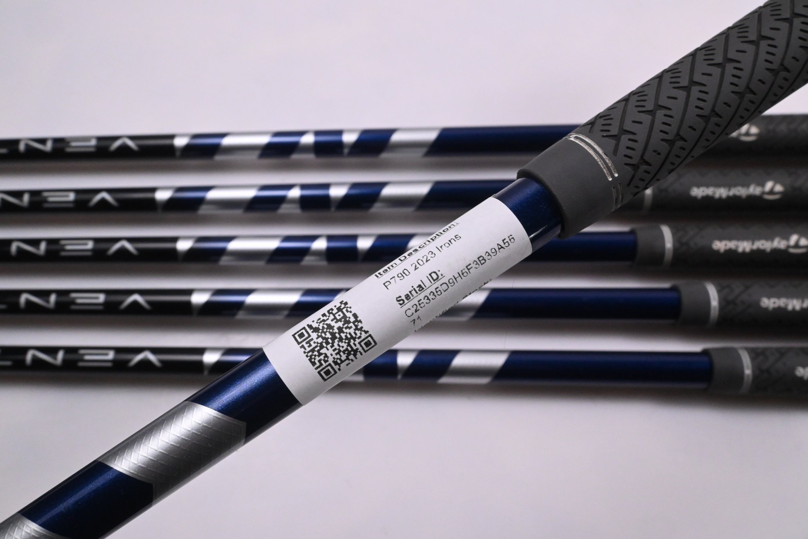 Taylormade P790 2023 Irons / 6-PW+GW / Regular Flex Ventus TR Blue 6 Shafts