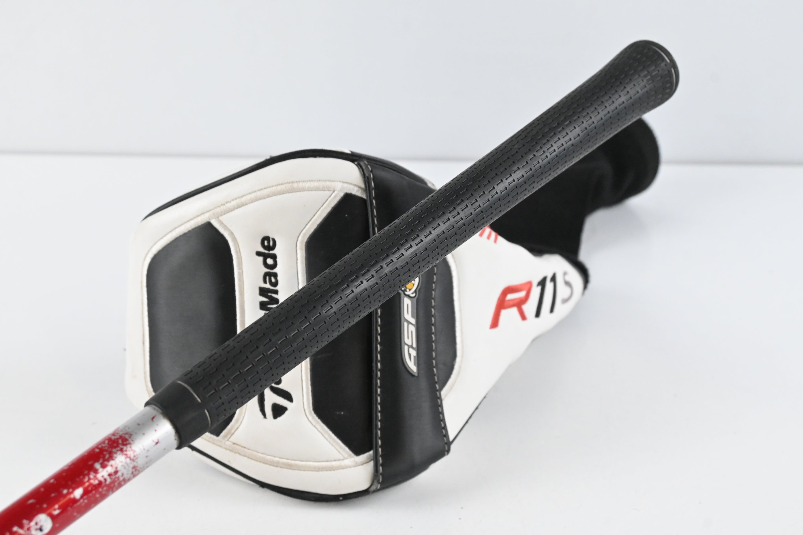 Taylormade R11S Driver / 9 Degree / Stiff Flex RIP Phenom 60 Shaft