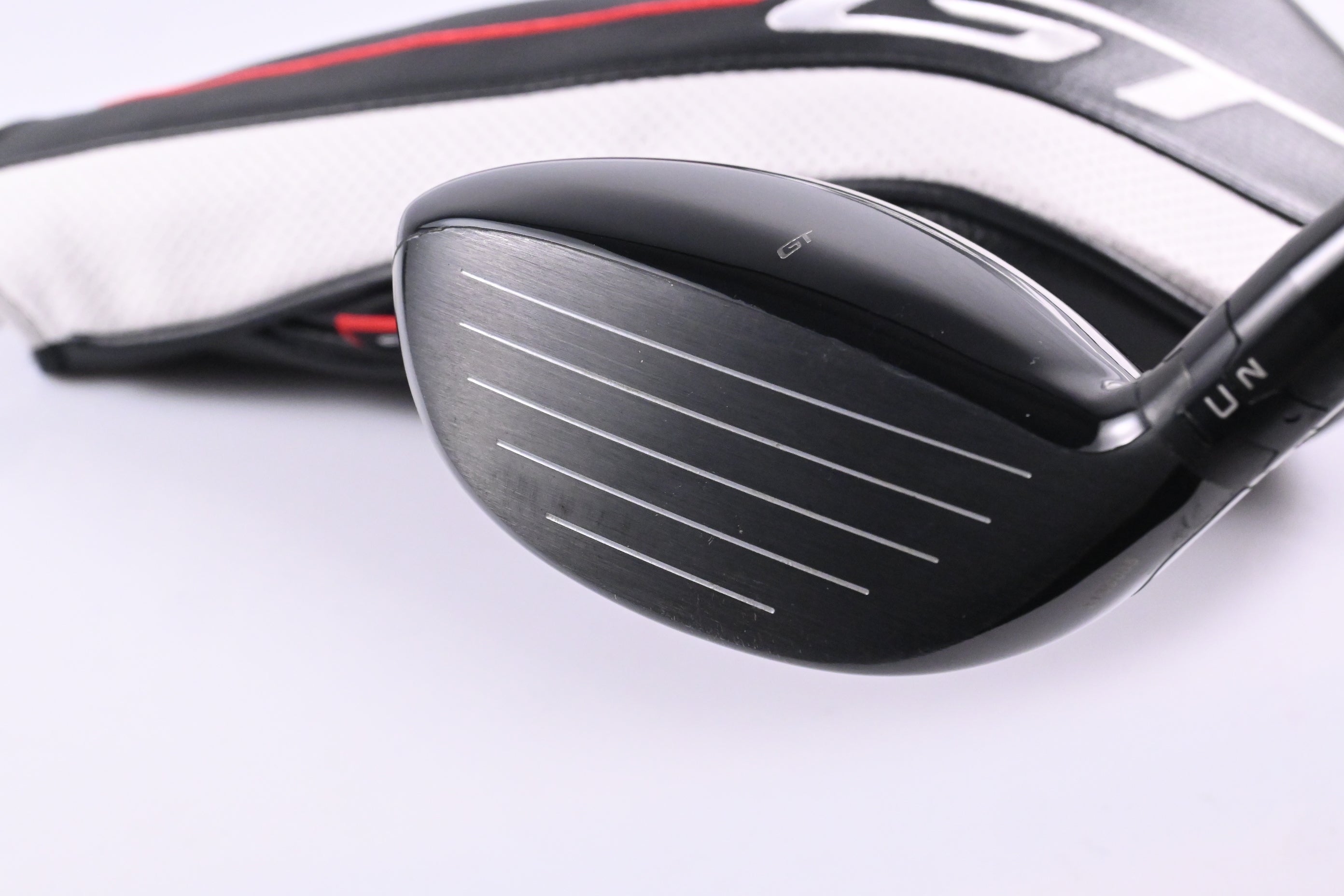 Titleist GT3 #3 Wood / 15 Degree / Regular Flex HZRDUS CB Red 60 Shaft