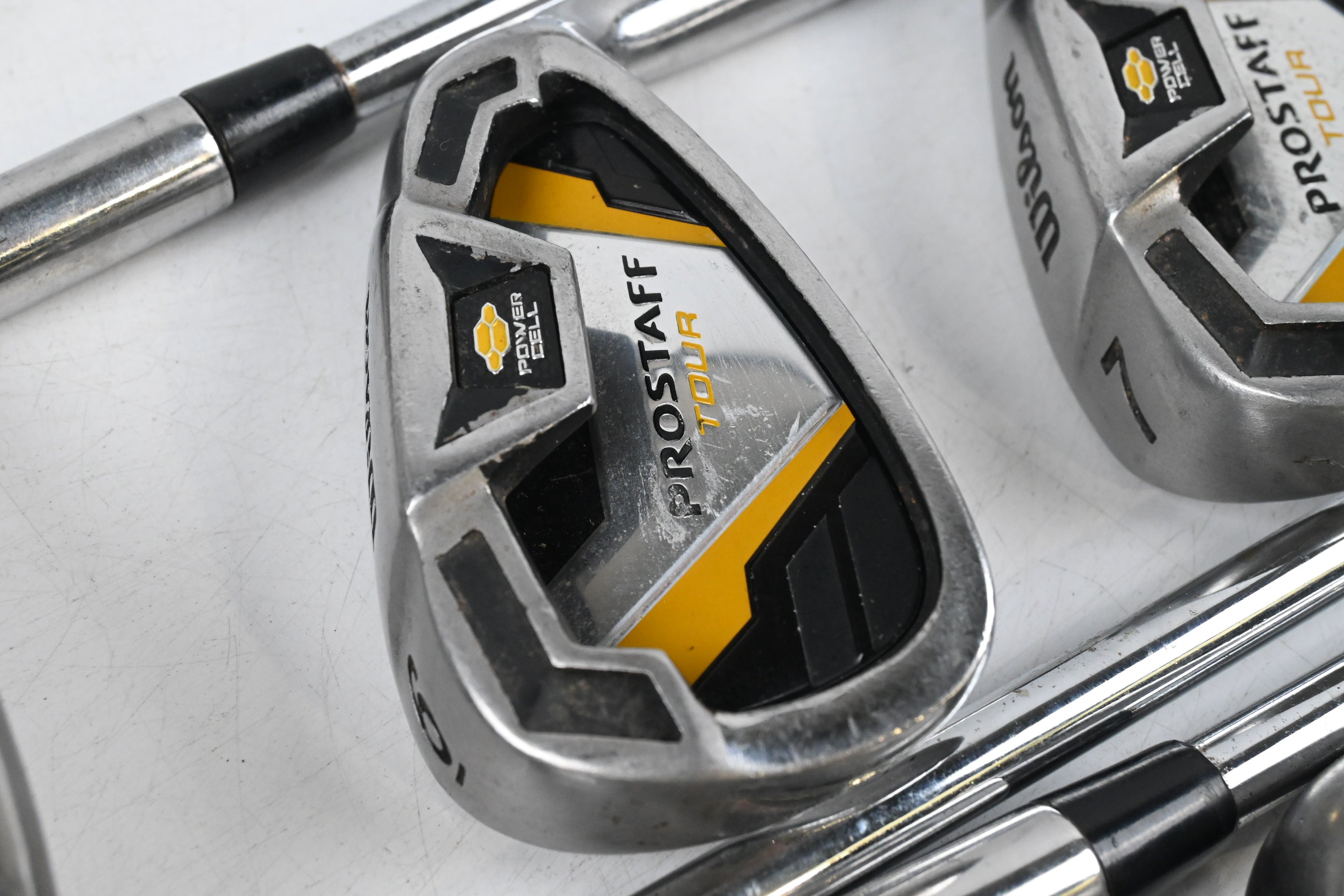 Wilson Prostaff Tour Irons / 5-PW+SW / Senior Flex Wilson Prostaff Shafts