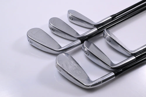 Mizuno JPX 925 Hot Metal Irons / 5-PW / Regular Flex MMT 65 Shafts