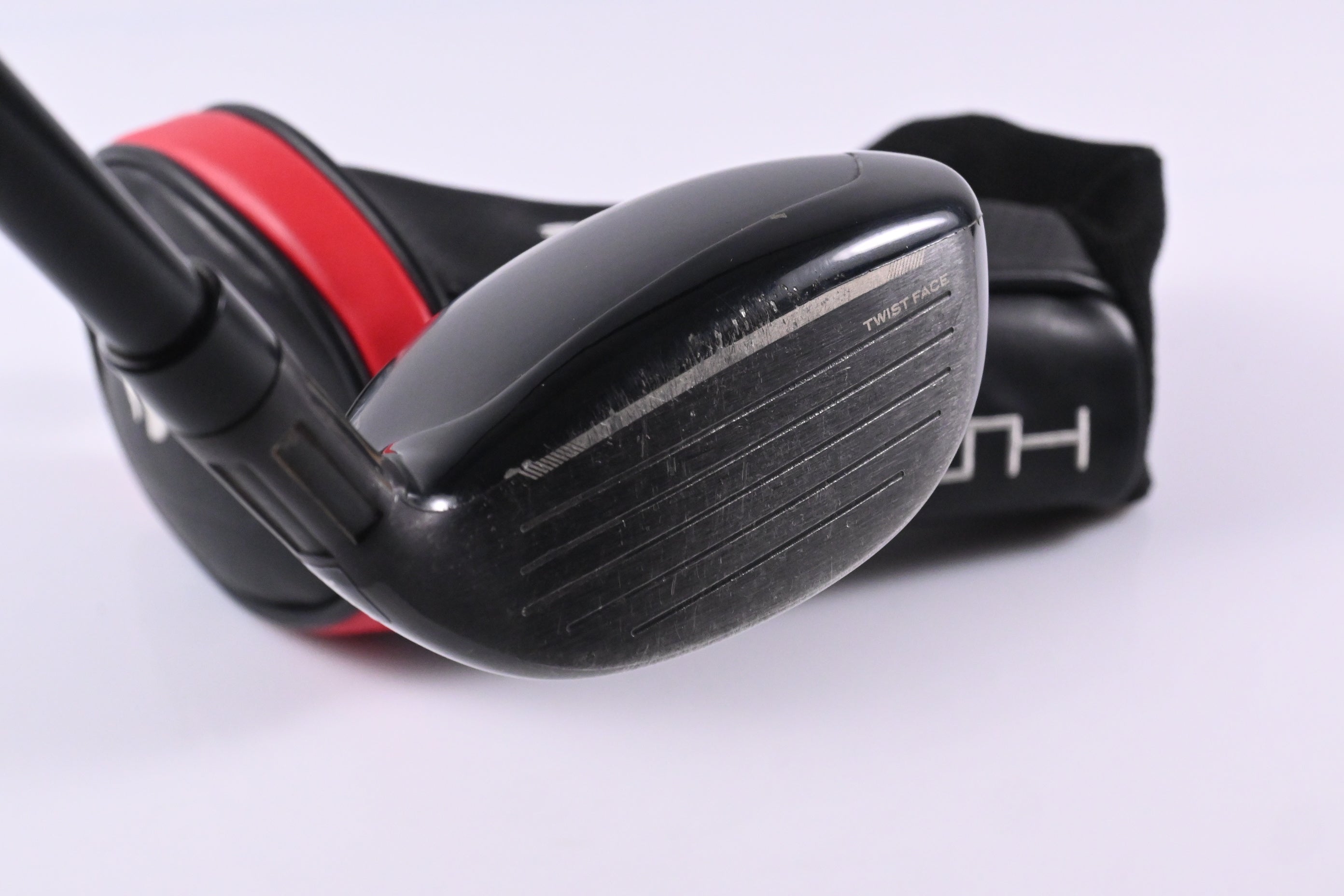 Left Hand Taylormade Stealth #4 Hybrid / 22 Degree / Regular Flex Ventus Red 6