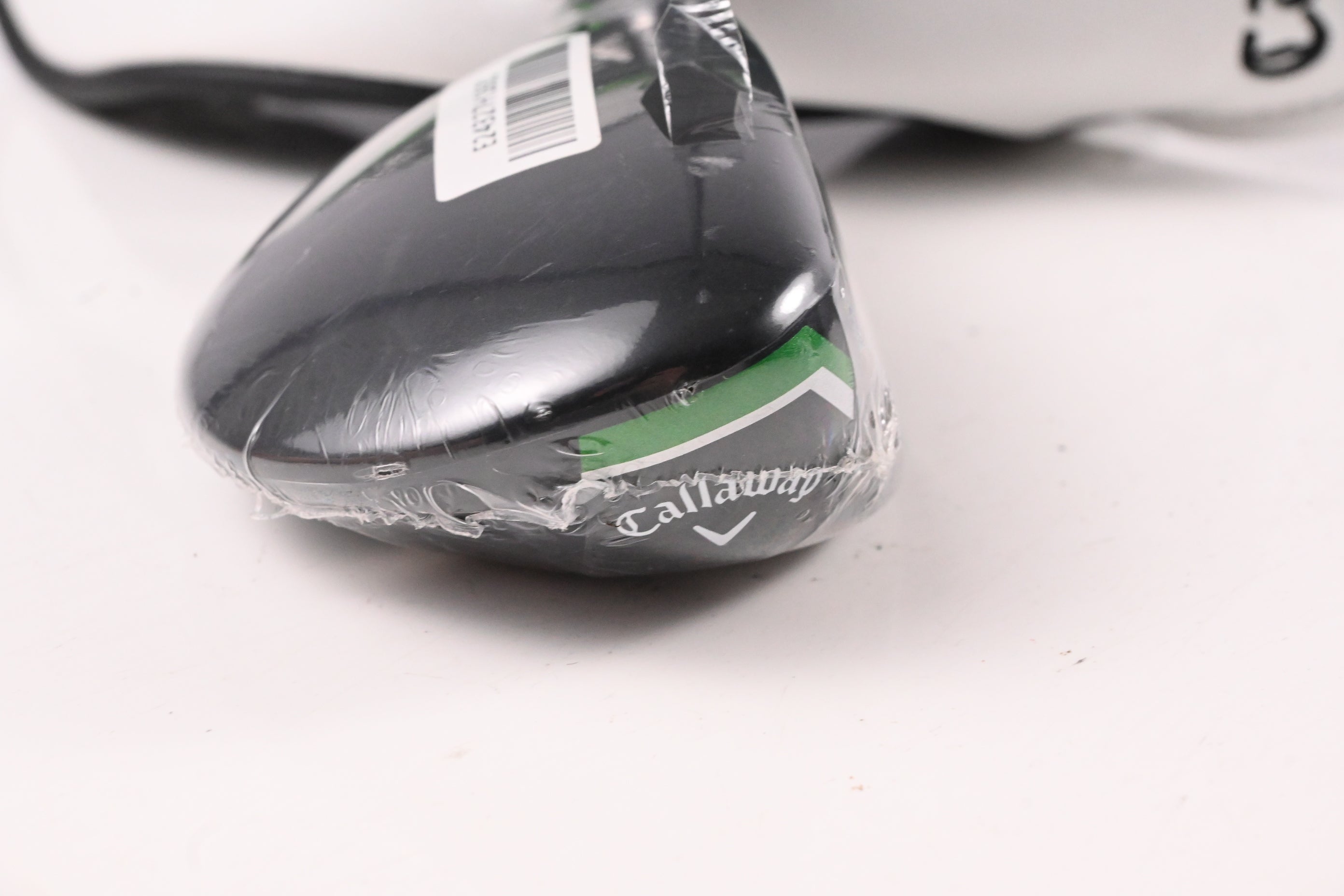 Callaway Elyte X #4 Hybrid / 21 Degree / Regular Flex Denali Charcoal 60 Shaft