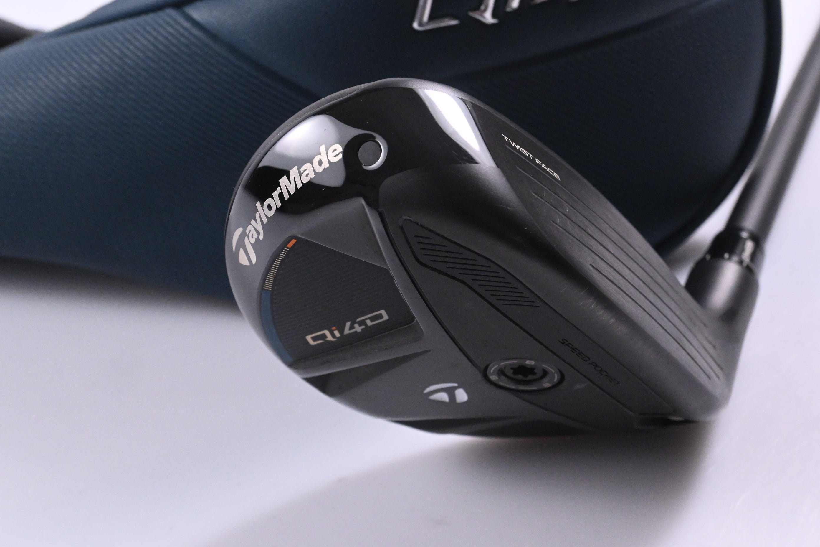 Taylormade Qi4D #2 Hybrid / 17 Degree / Regular Flex KBS Reax 65 Shaft