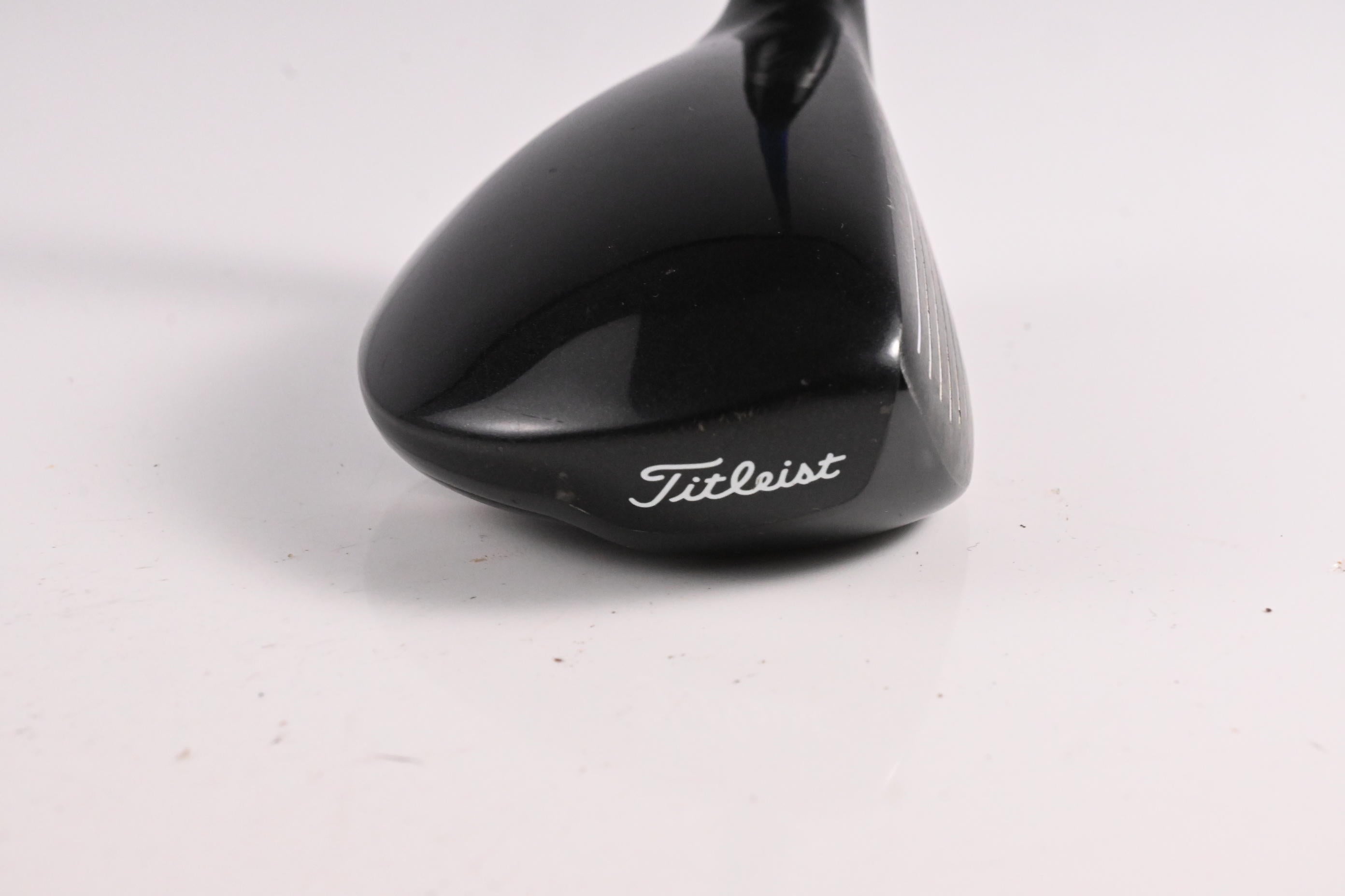 Titleist 913H #3 Hybrid / 19 Degree / Stiff Flex Diamana S+ Blue 82 Shaft
