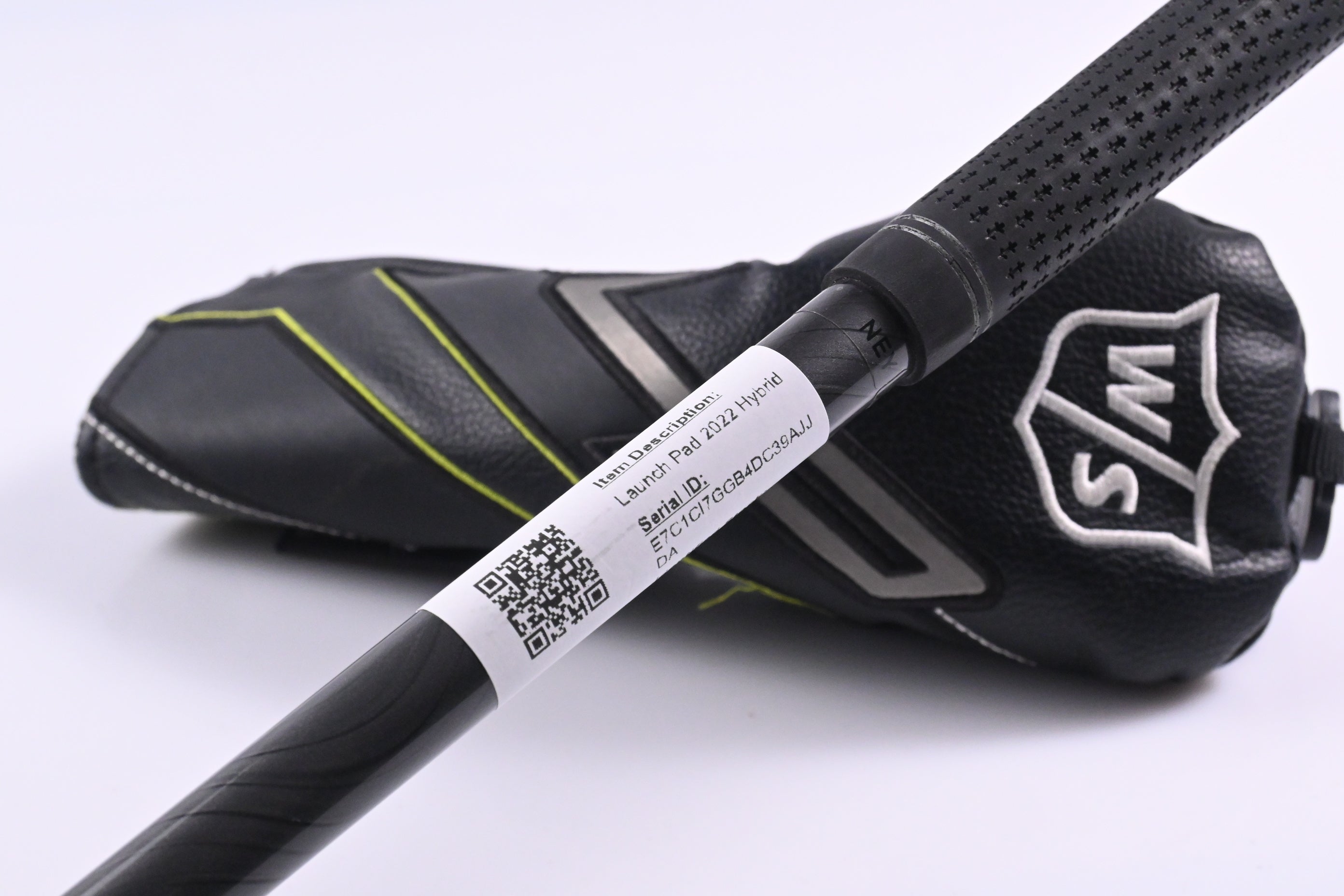 Wilson Launch Pad 2022 #4 Hybrid / 22.5 Degree / Regular Flex EvenFlow 65 Shaft