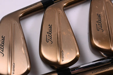 Titleist T250 2025 Irons / 5-PW / Regular Flex Project X Shafts