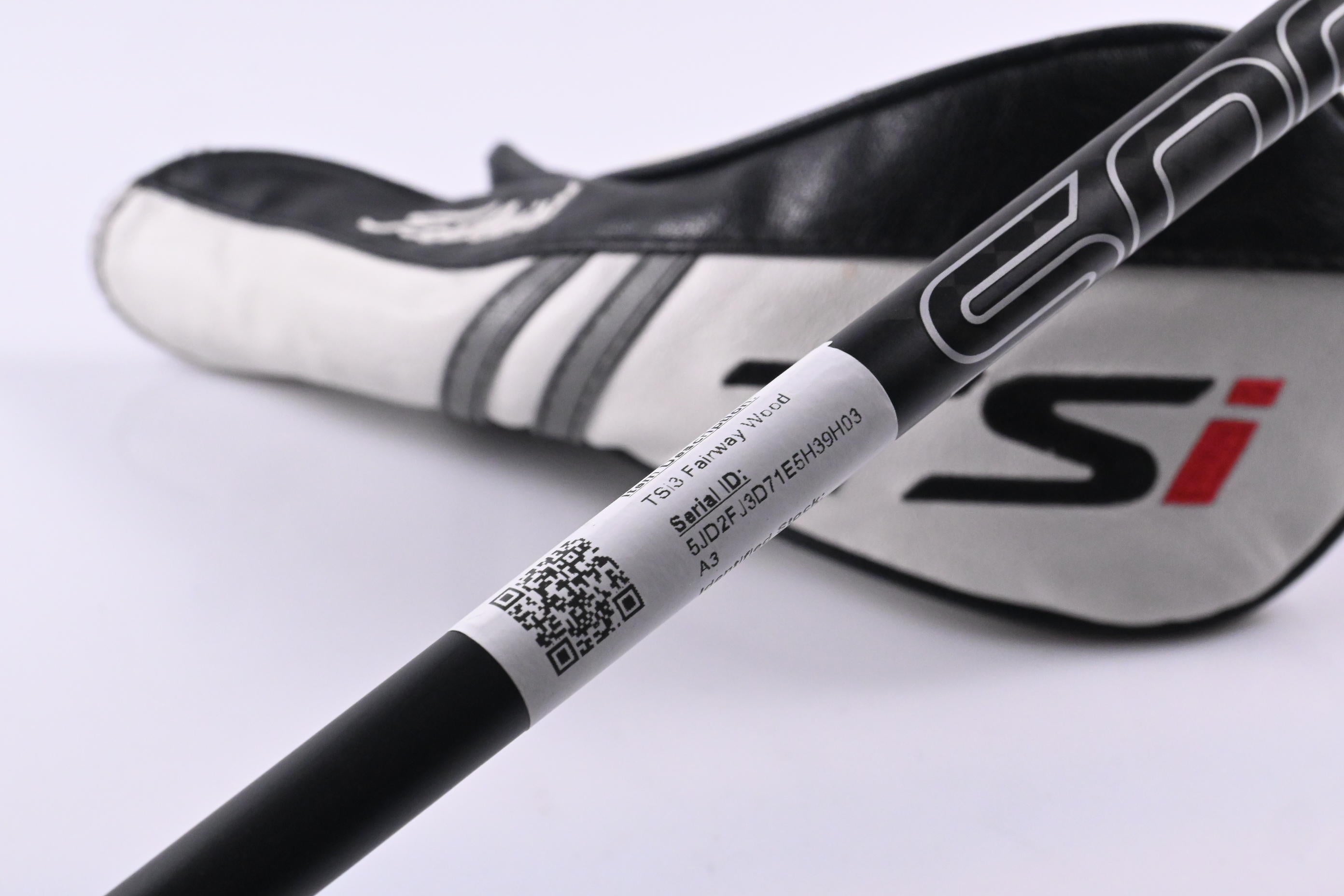 Titleist TSi3 #3 Wood / 15 Degree / Stiff Flex HZRDUS Black 70 Shaft