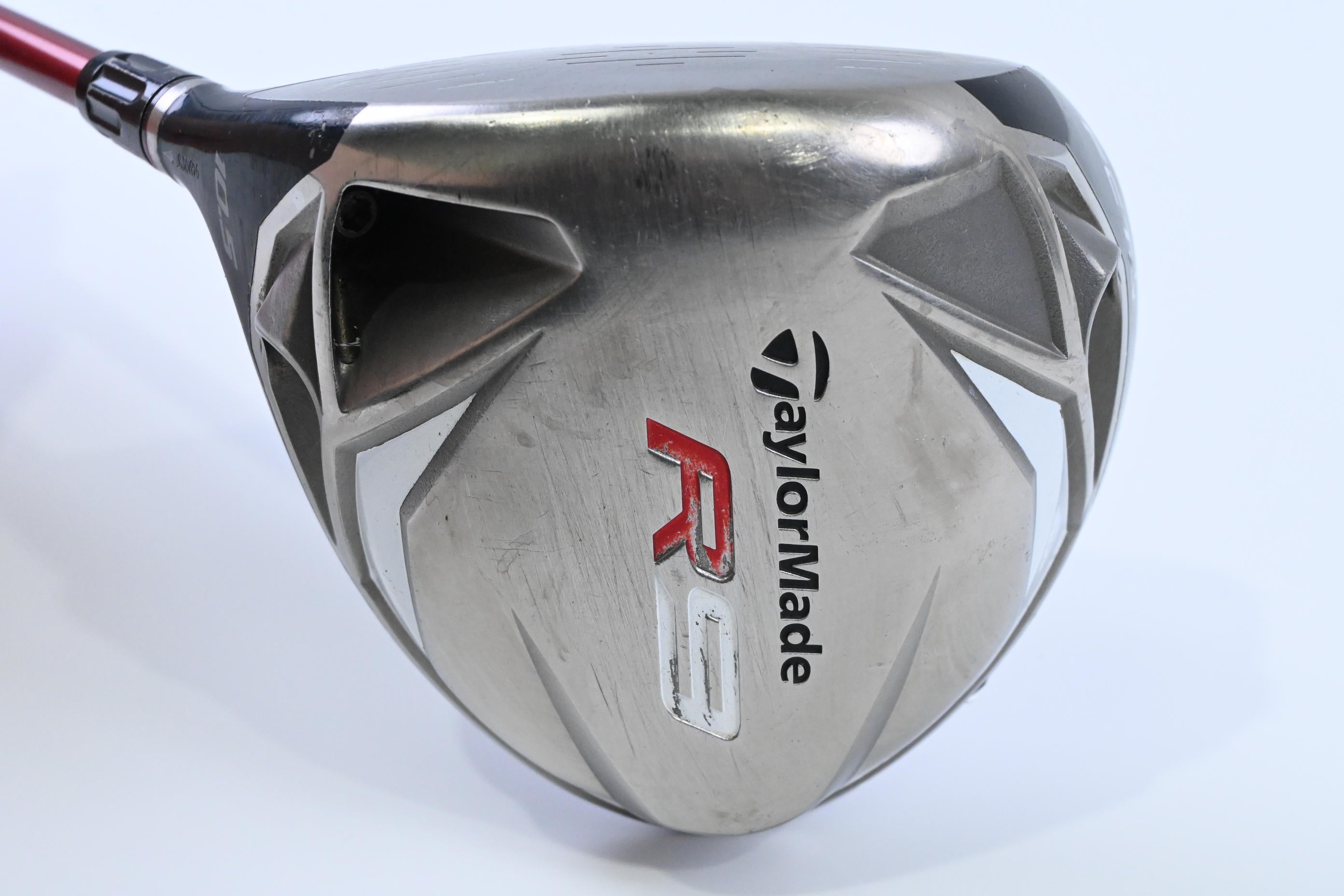 Left Hand Taylormade R9 Driver / 10.5 Degree / Regular Flex Fujikura Motore 65