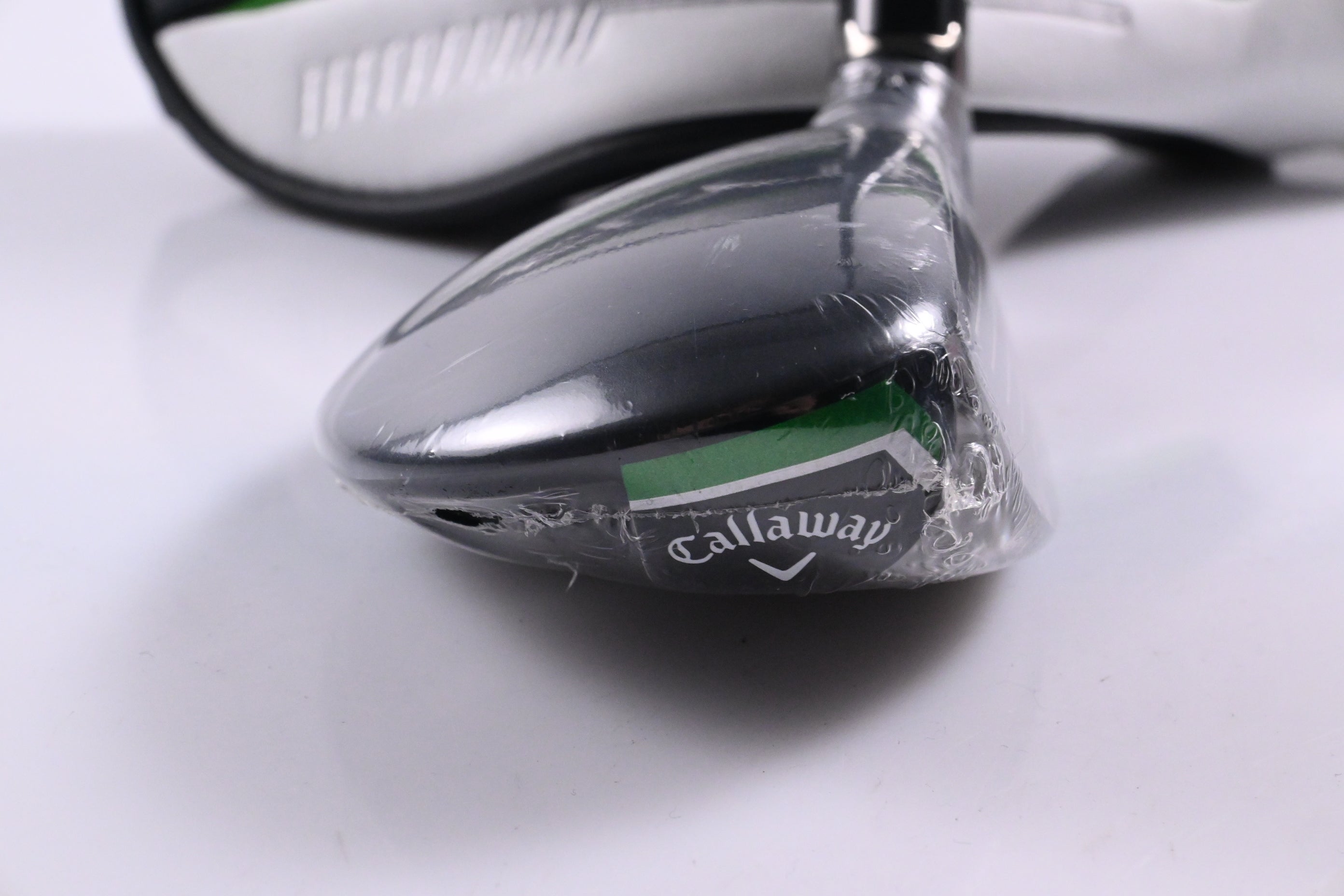Callaway Elyte #4 Hybrid / 22 Degree / Regular Flex Denali Charcoal 60 Shaft