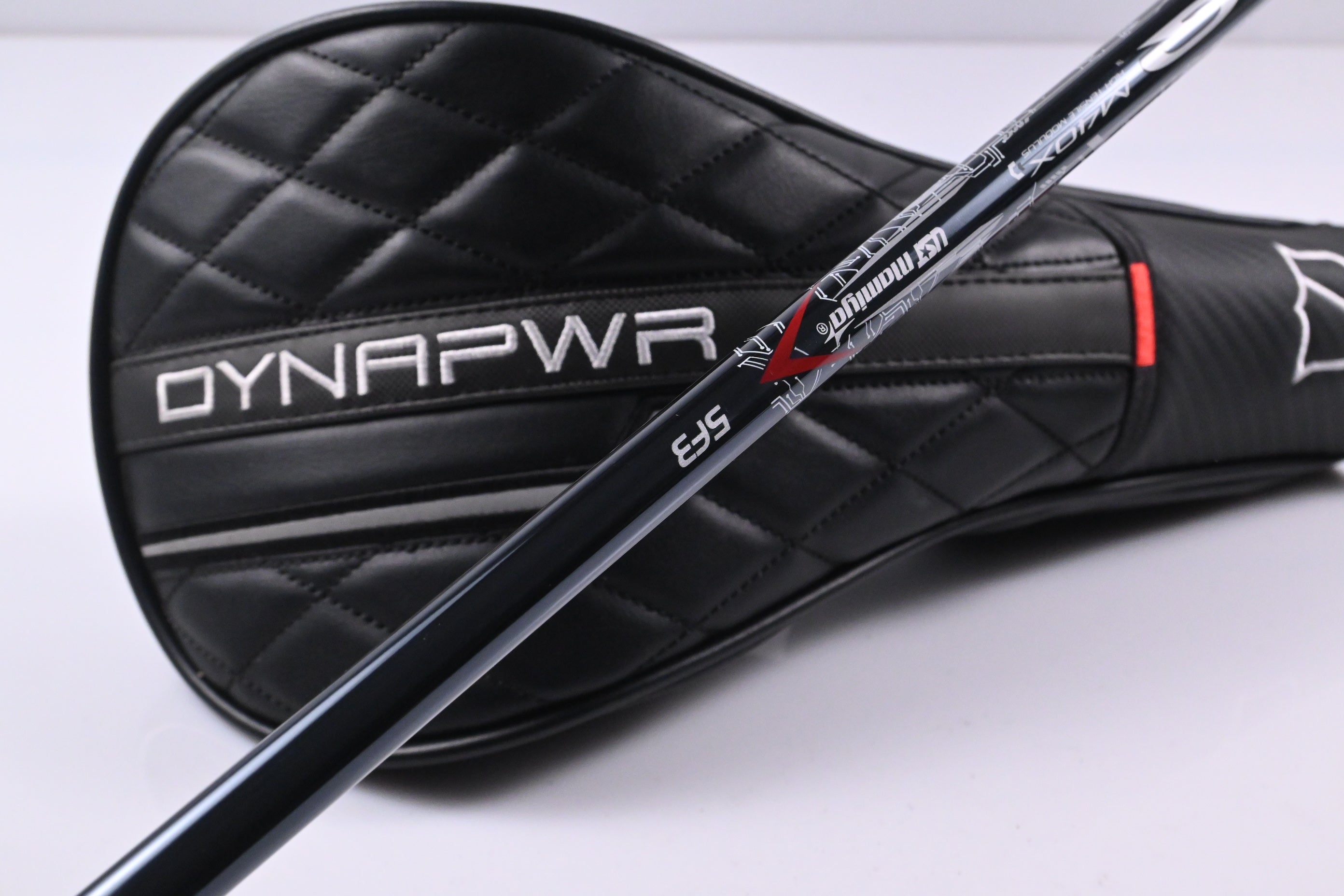 Wilson DYNAPWR 2025 Carbon Driver / 10.5 Degree / Regular Flex Lin-Q M40X Red 5