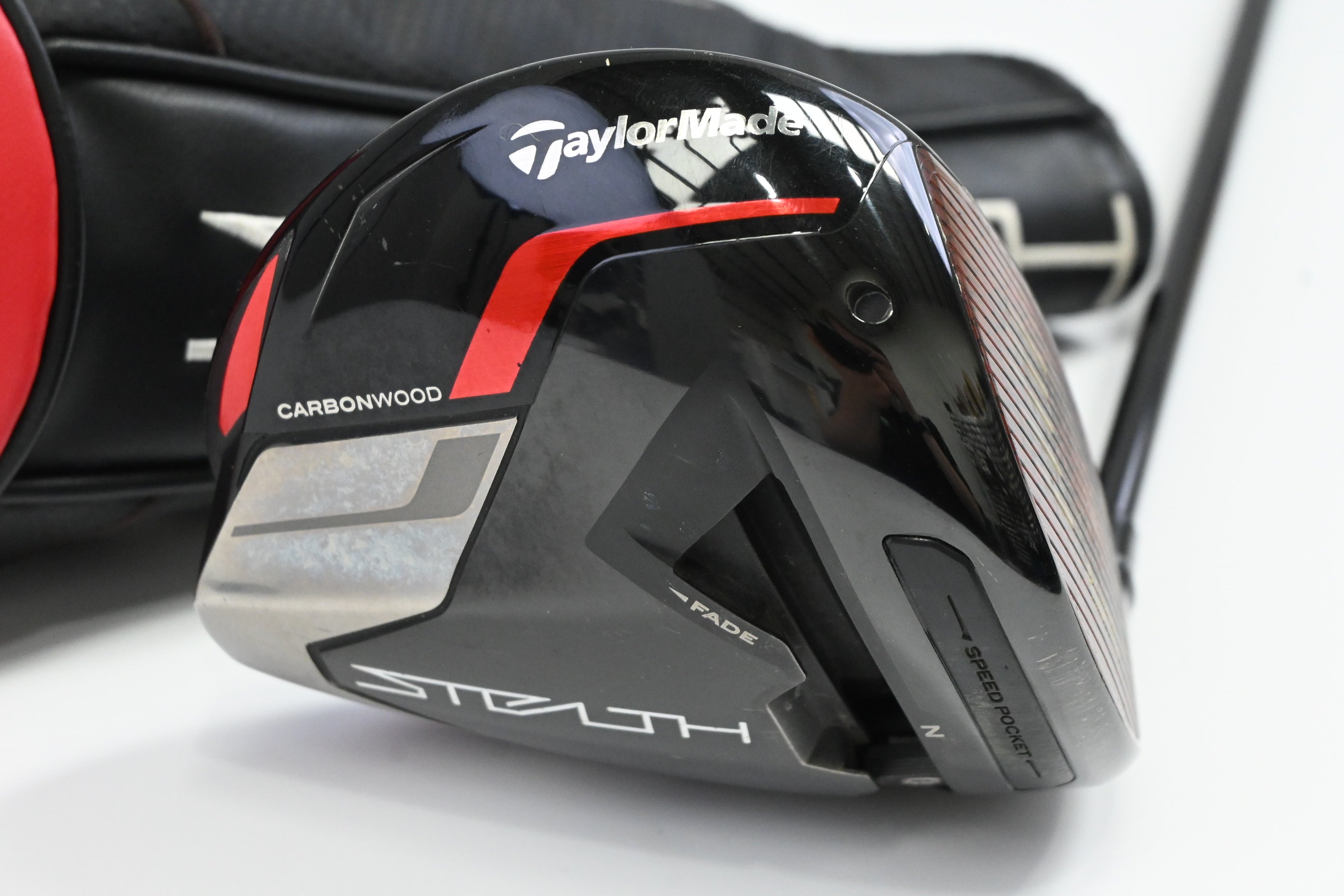 Taylormade Stealth Plus Driver / 9 Degree / Stiff Flex Kai'li White 60 Shaft