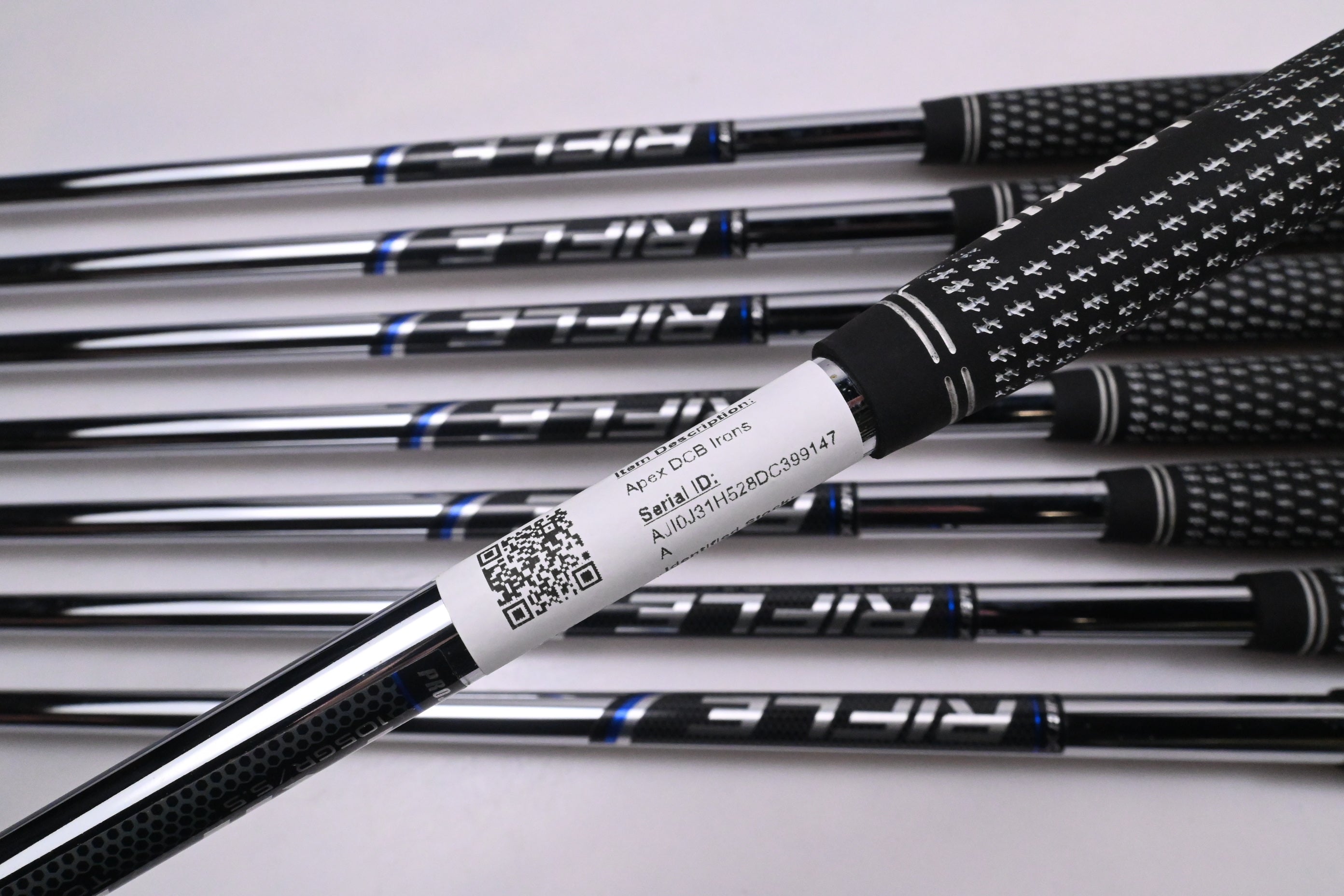 Callaway Apex DCB Irons / 4-PW+GW / Regular Flex Rifle Tour Flighted 105 Shafts