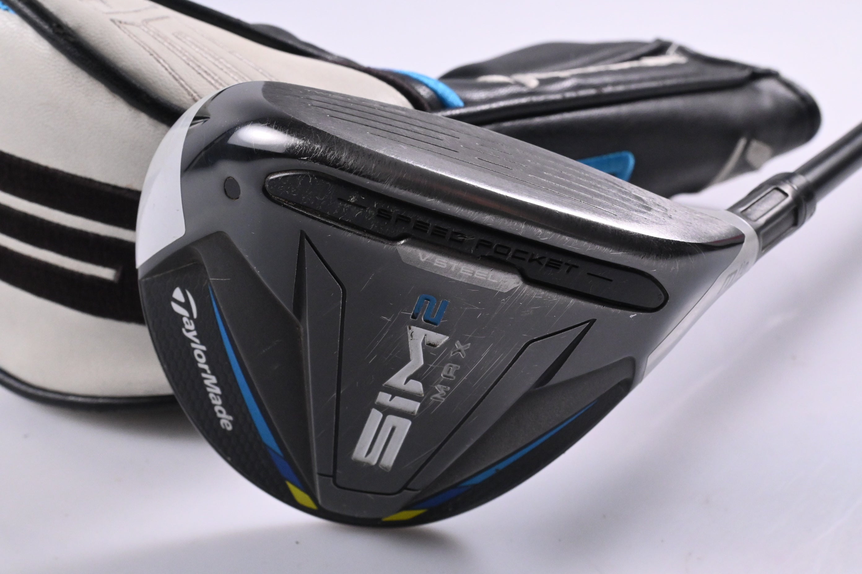 Taylormade SIM2 Max #3 Wood / 15 Degree / Regular Flex HZRDUS Red CB 60 Shaft