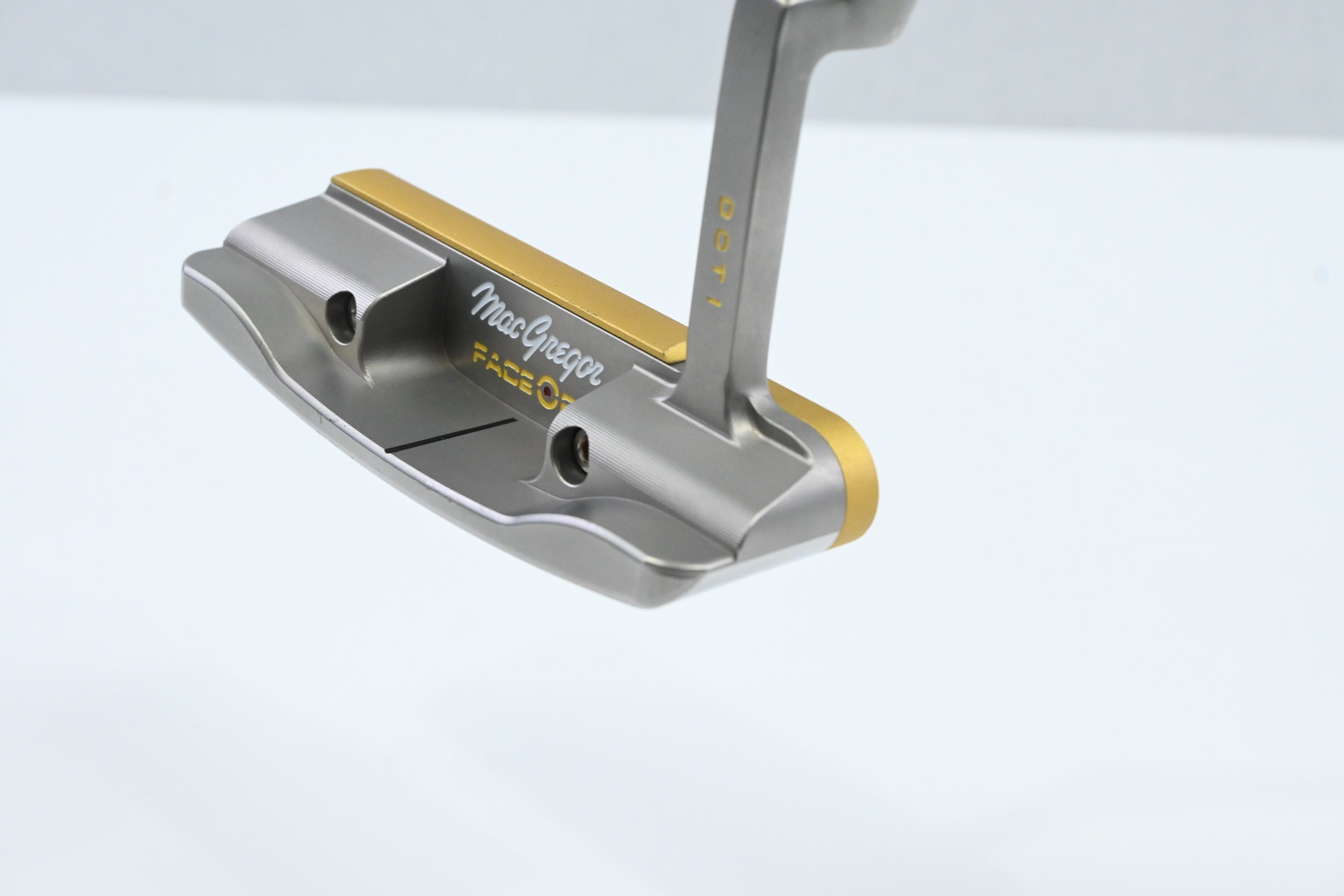 Left Hand MacGregor Face Off DCT1 Putter / 35 Inch