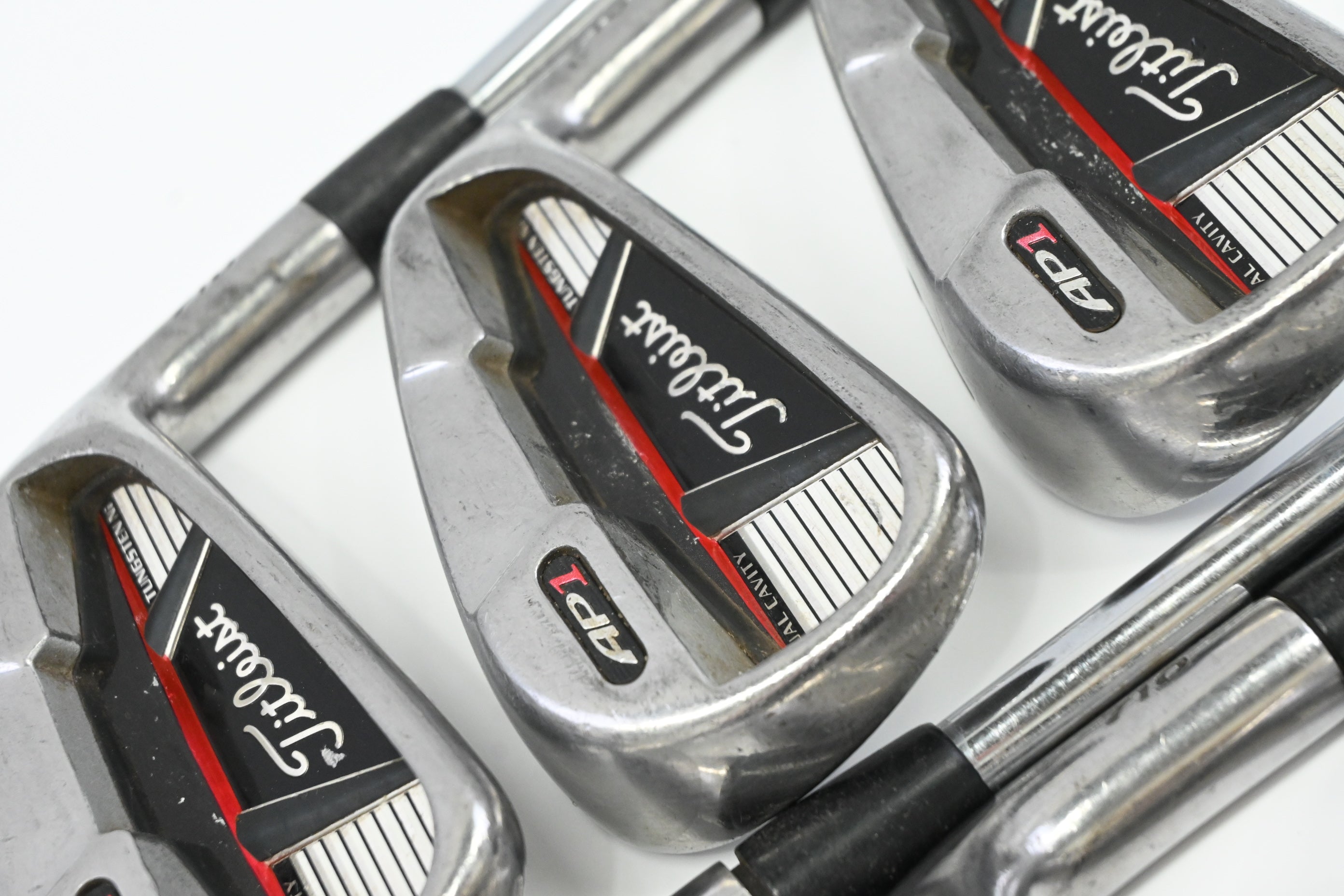 Titleist AP1 710 Irons / 5-PW / Regular Flex Dynamic Gold Shafts