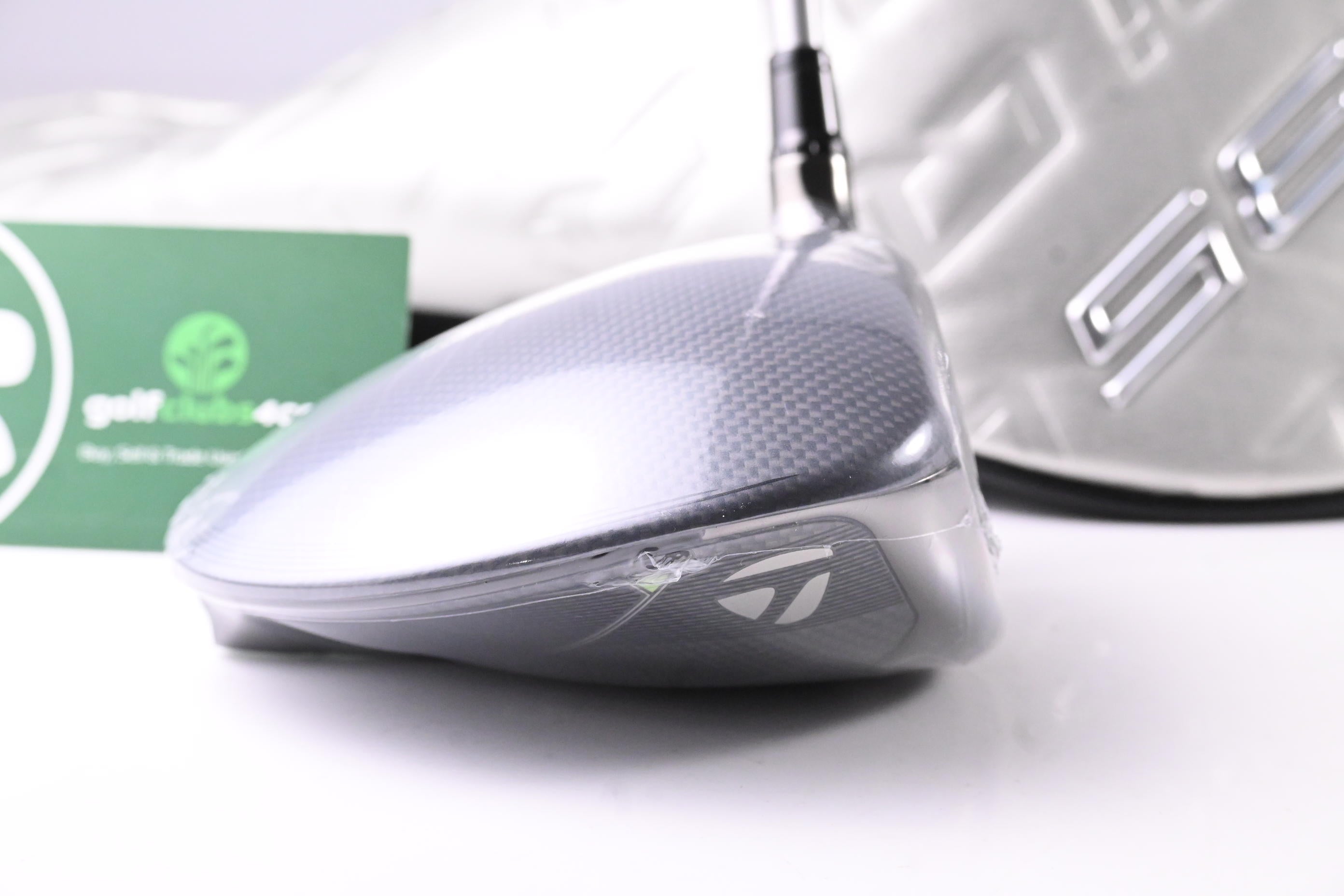 Taylormade Qi35 Driver / 10.5 Degree / Regular Flex Fujikura Speeder NX TCS 50