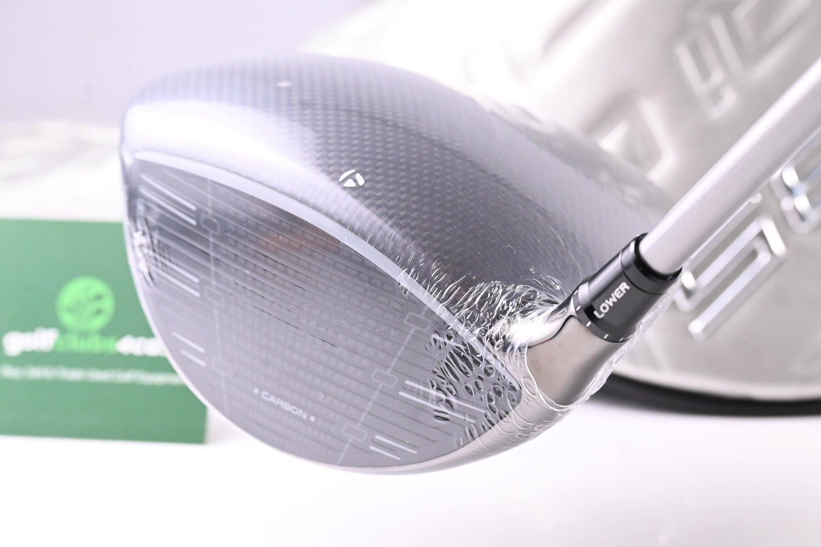 Taylormade Qi35 Driver / 10.5 Degree / Regular Flex Fujikura Speeder NX TCS 50