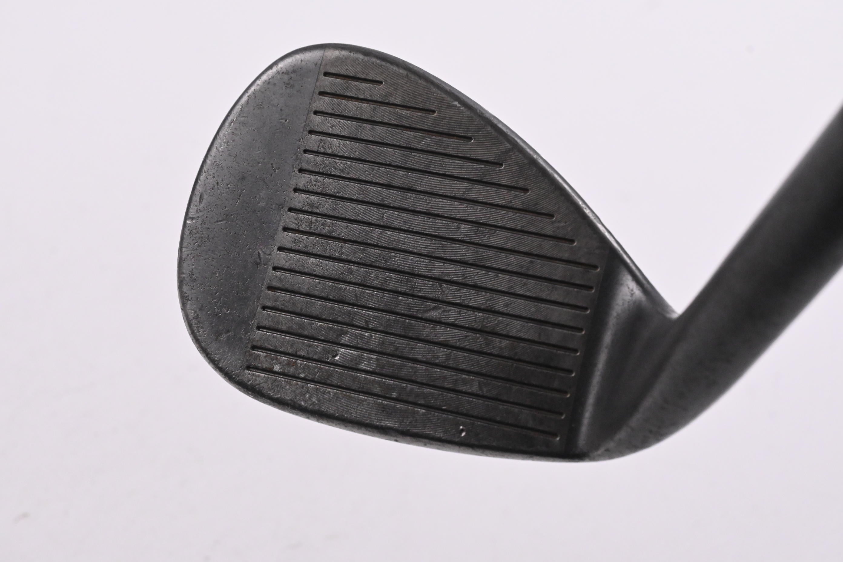 Taylormade RAC Black Gap Wedge / 52 Degree / Stiff Flex Dynamic Gold S300