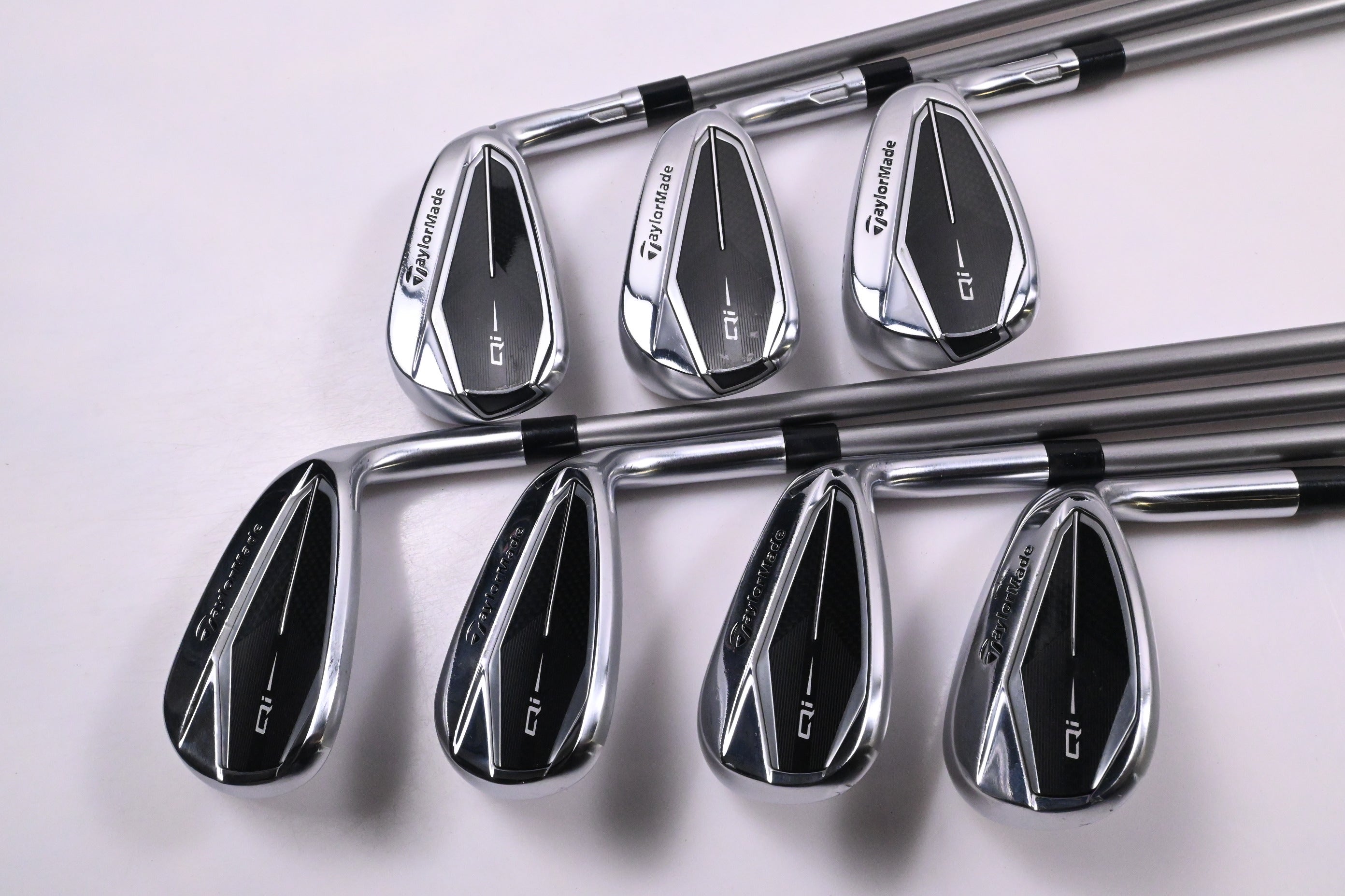Taylormade Qi Irons / 6-PW+GW+SW / Senior Flex Fujikura Speeder NX 50 Shafts