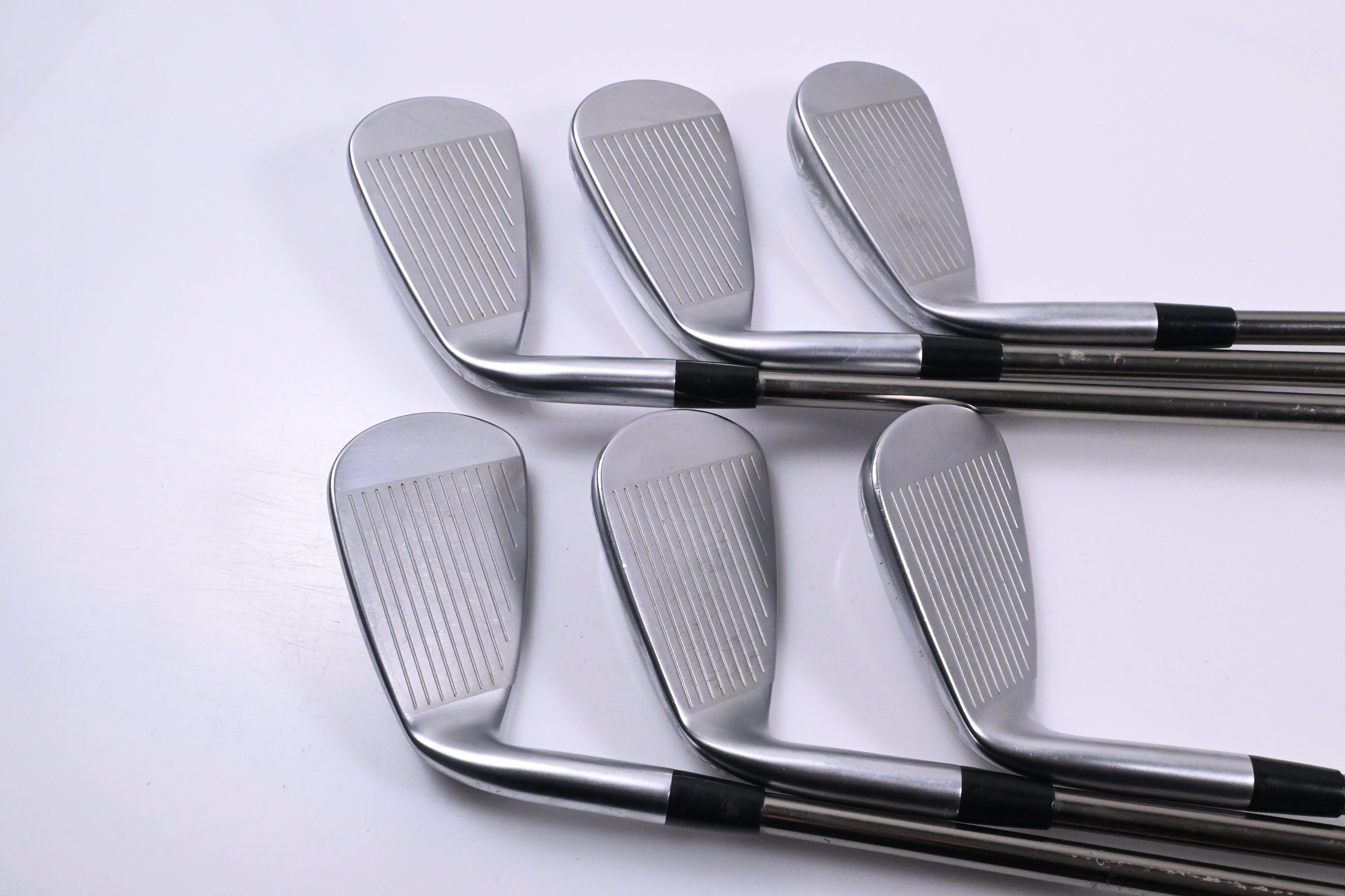 Mizuno JPX 923 Hot Metal HL Irons / 5-PW / Senior Flex UST Recoil ESX 460
