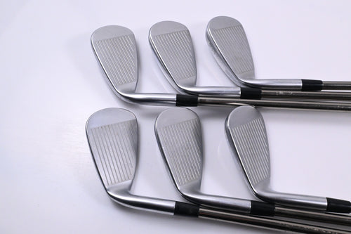 Mizuno JPX 923 Hot Metal HL Irons / 5-PW / Senior Flex UST Recoil ESX 460