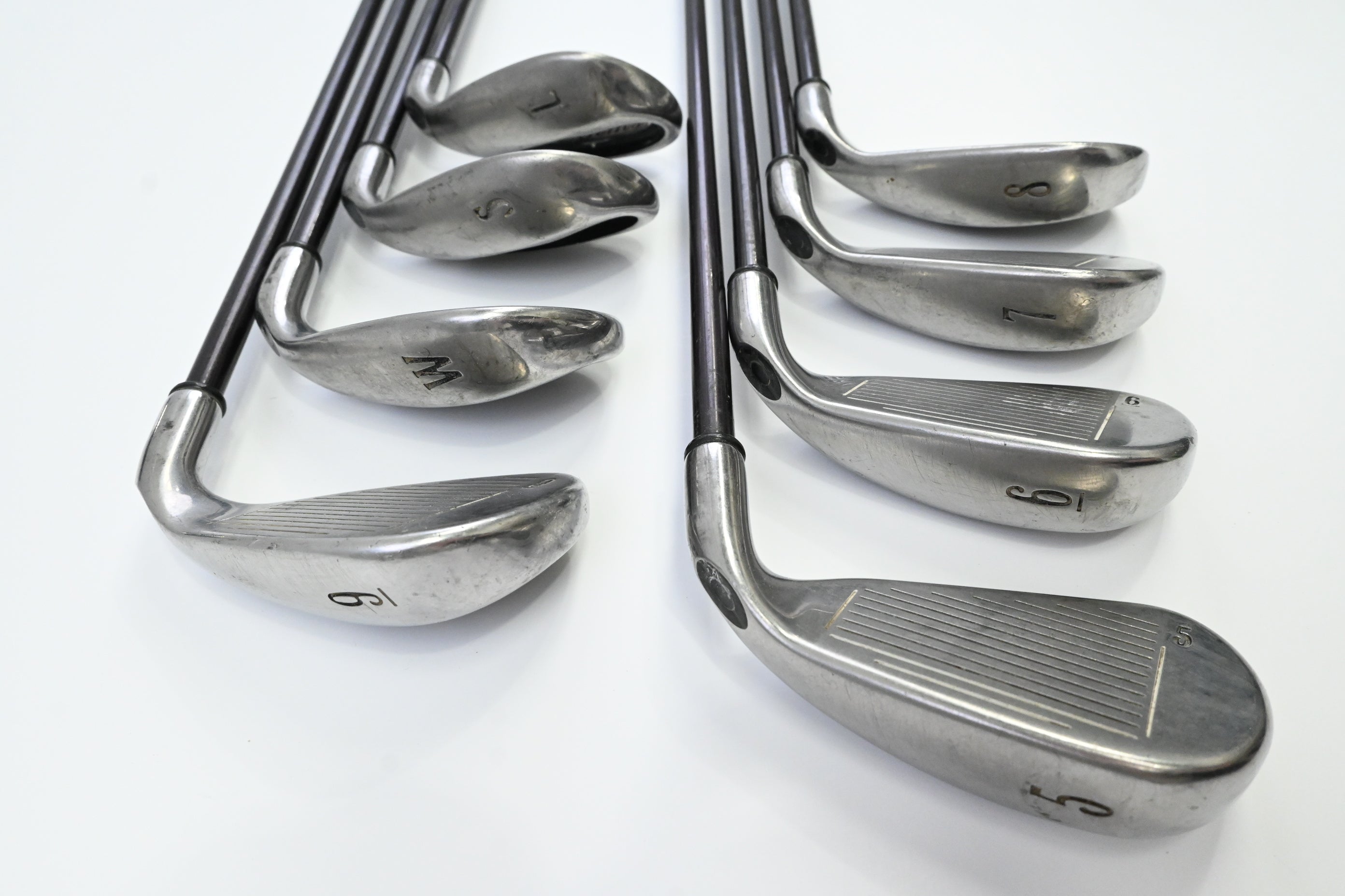 Ladies Left Hand Callaway Big Bertha 2002 Irons / 5-PW+SW+LW / Ladies Flex Gems