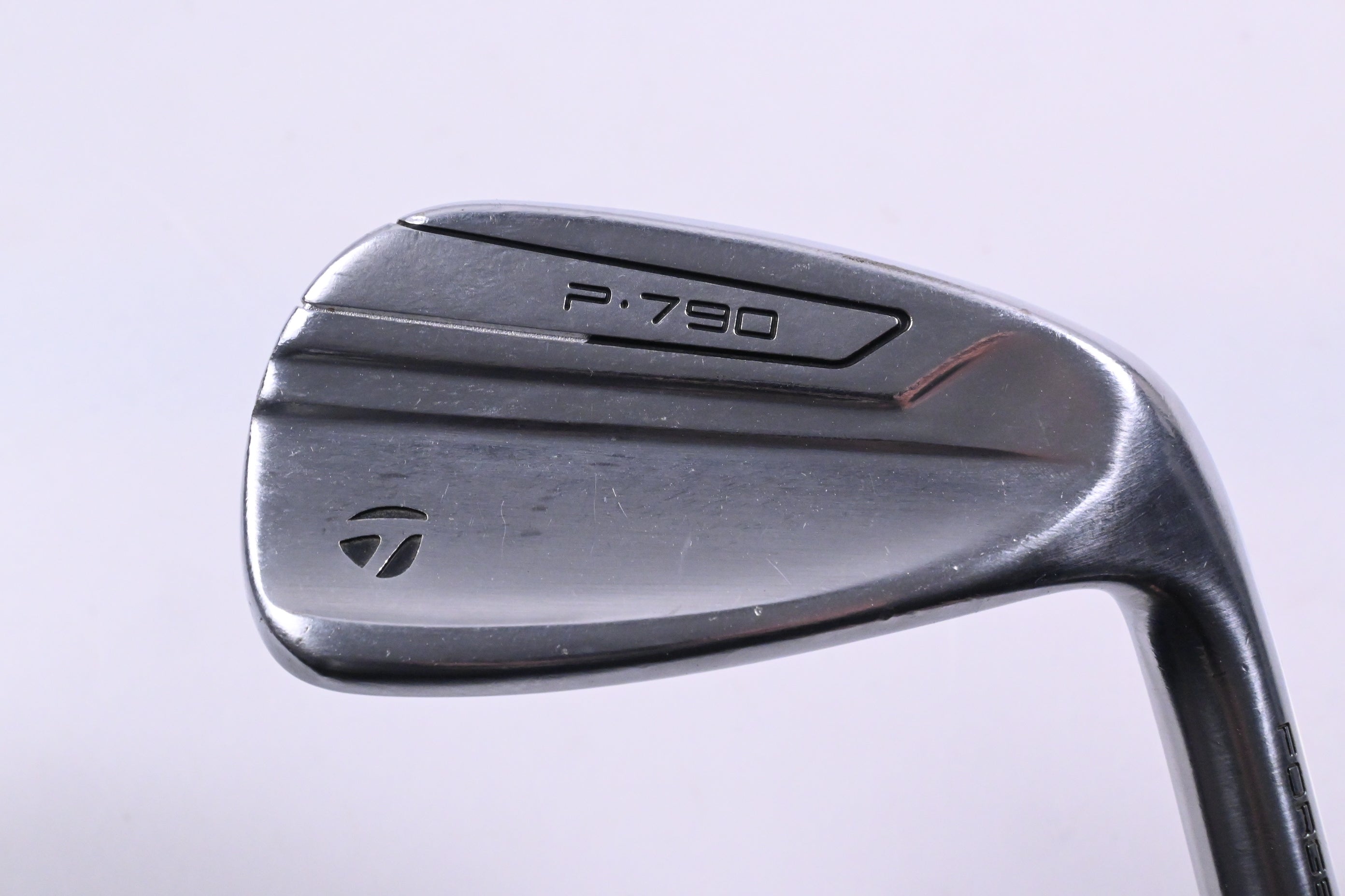 Taylormade P790 2019 #9 Iron / Regular Flex UST Mamiya Recoil ES 760 Shaft