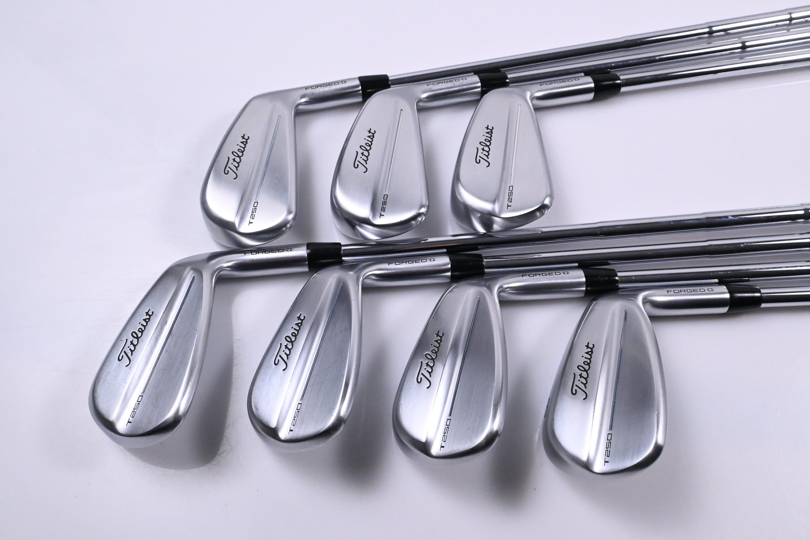 Titleist T250 2025 Irons / 5-PW+48° / Stiff Flex AMT Silver Shafts
