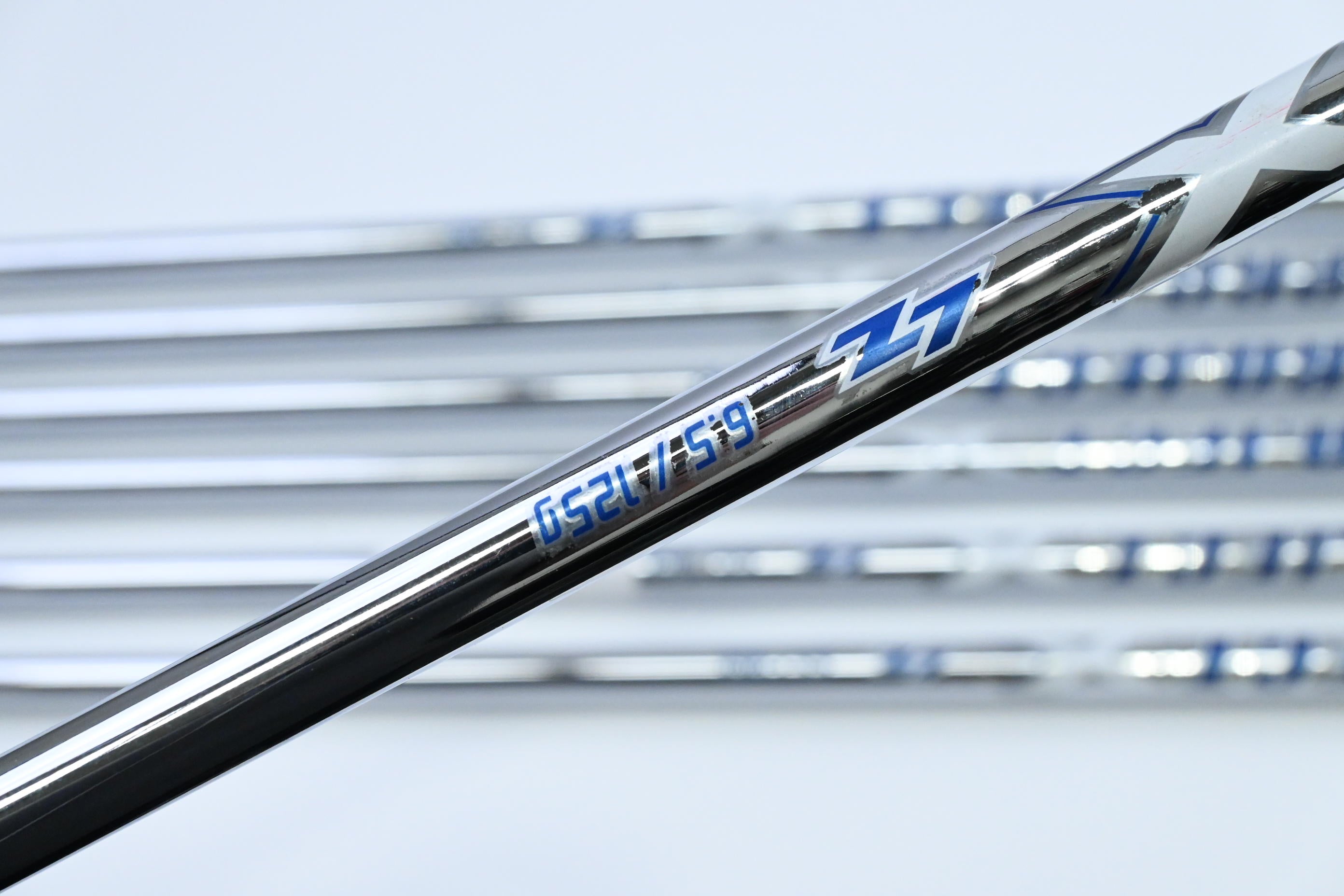 Titleist T150 2023 Irons / 4-PW / X-Flex Project X LZ 125 Shafts