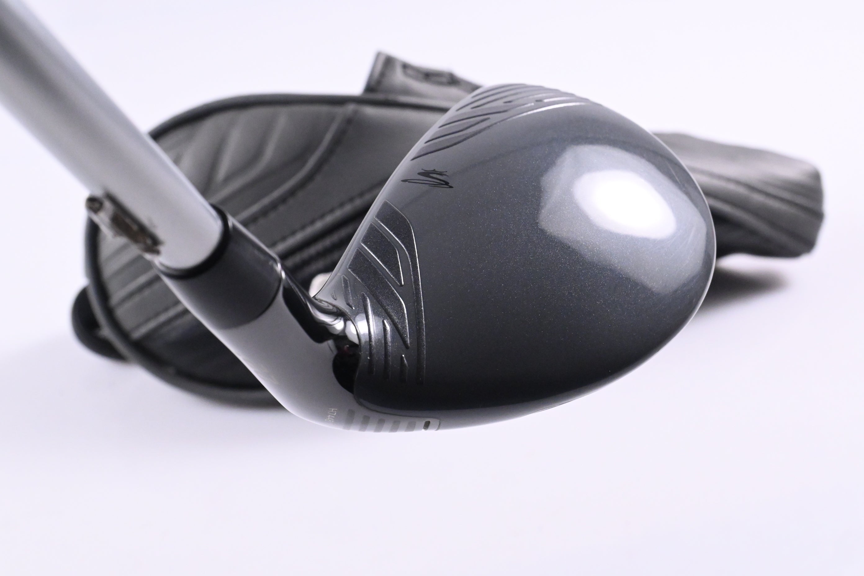 Cobra King F8 #4 Hybrid / 22 Degree / Regular Flex Rogue Pro 75 Shaft