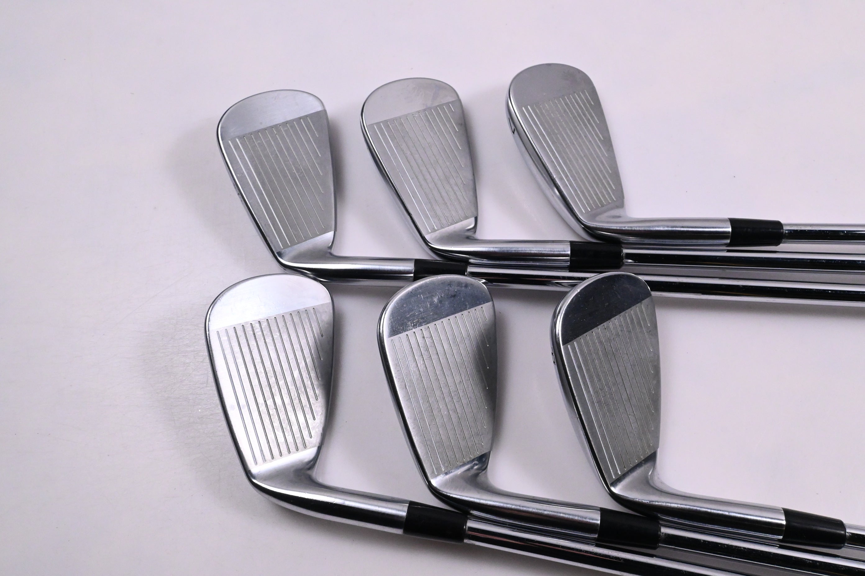 Mizuno JPX 800 Irons / 5-PW / Regular Flex Dynalite Gold XP R300 Shaft