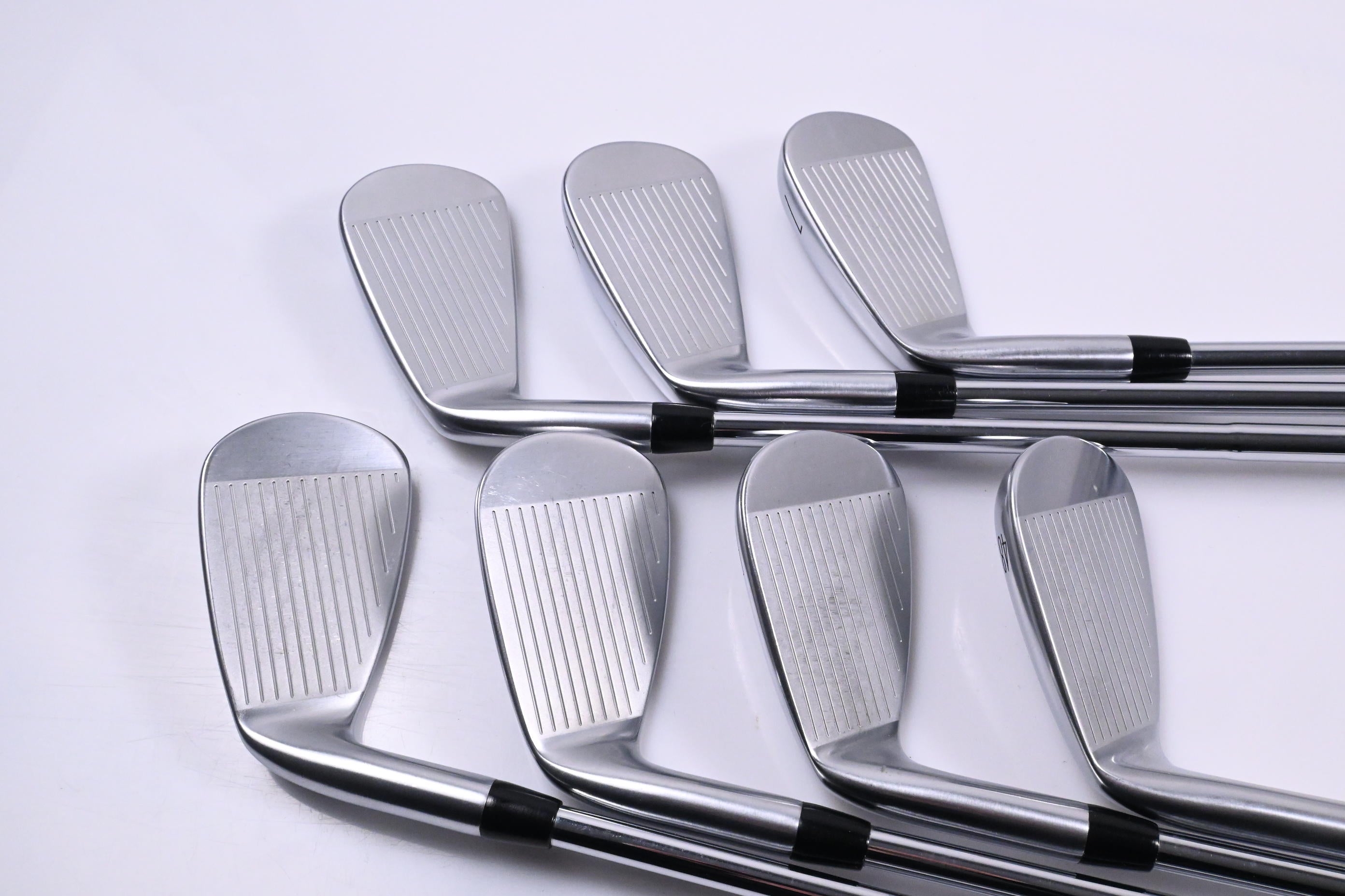 Titleist T250 2025 Irons / 5-PW+48° / Stiff Flex AMT Silver Shafts