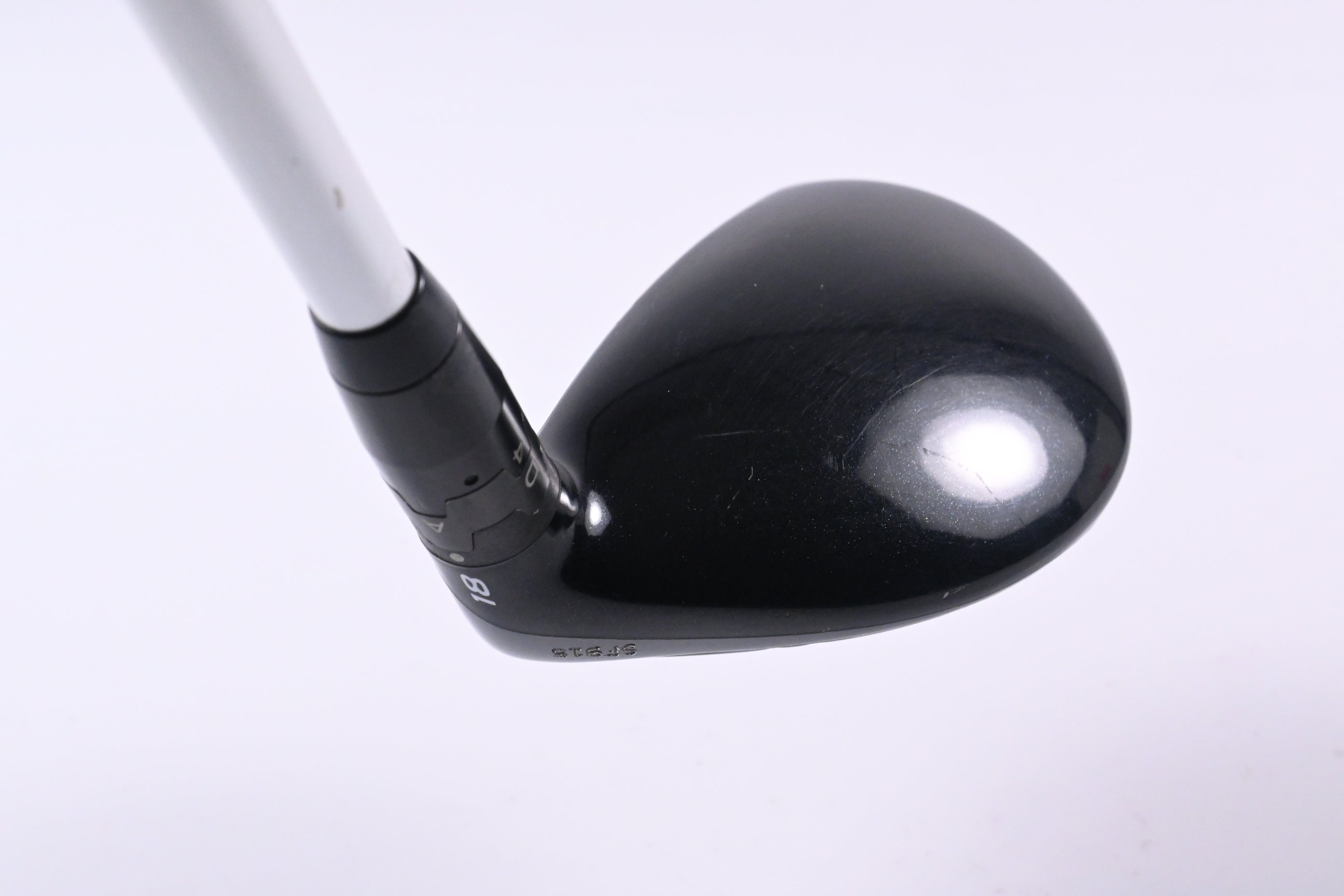 Titleist 915H #2 Hybrid / 18 Degree / Stiff Flex Aldila Rogue Black 95 MSI 85