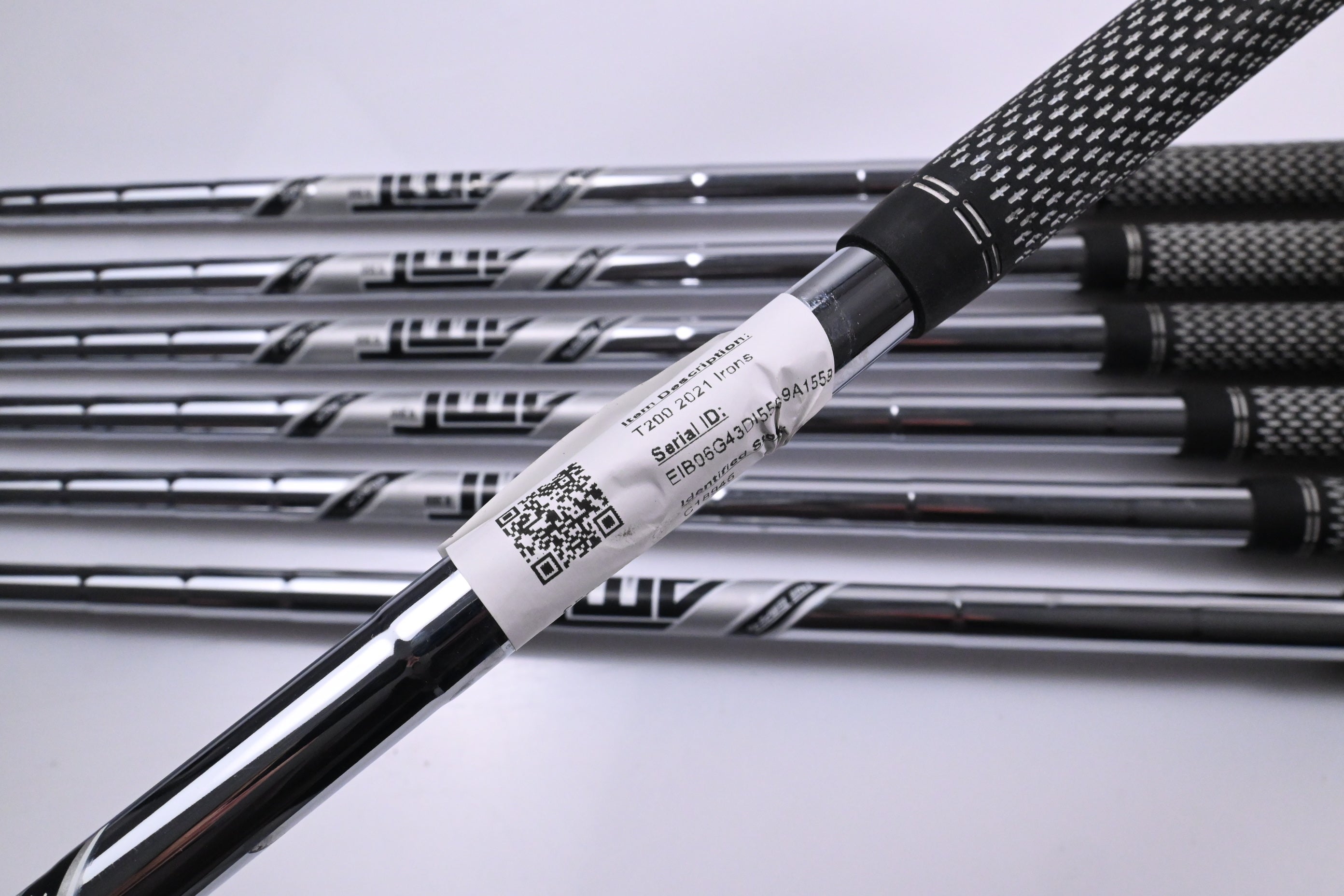 Titleist T200 2021 Irons / 5-PW+48° / Regular Flex AMT Black R300 Shafts
