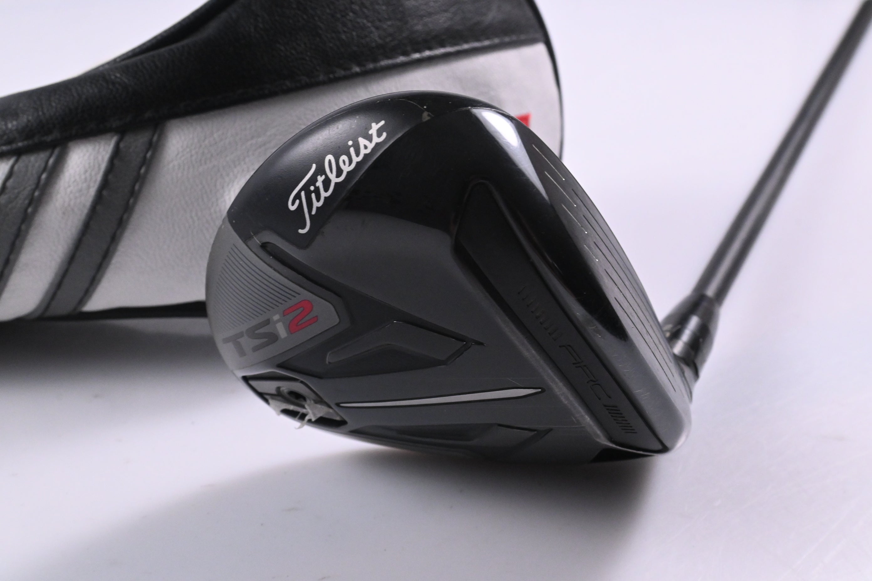 Titleist TSi2 #3 Wood / 16.5 Degree / Regular Flex Kuro Kage Black 55 Shaft