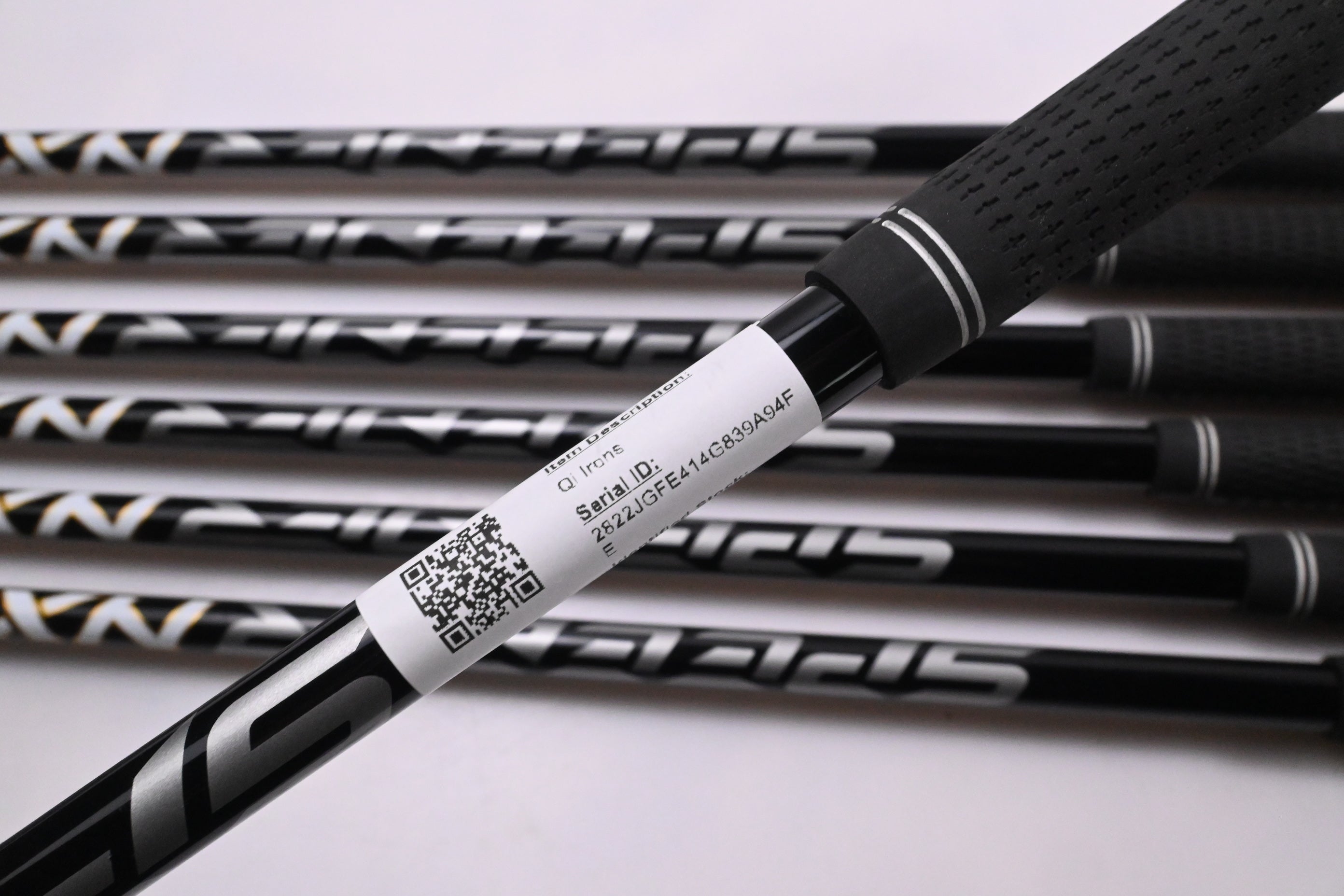 Taylormade Qi Irons / 6-PW+GW+SW / Senior Flex Fujikura Speeder NX 50 Shafts