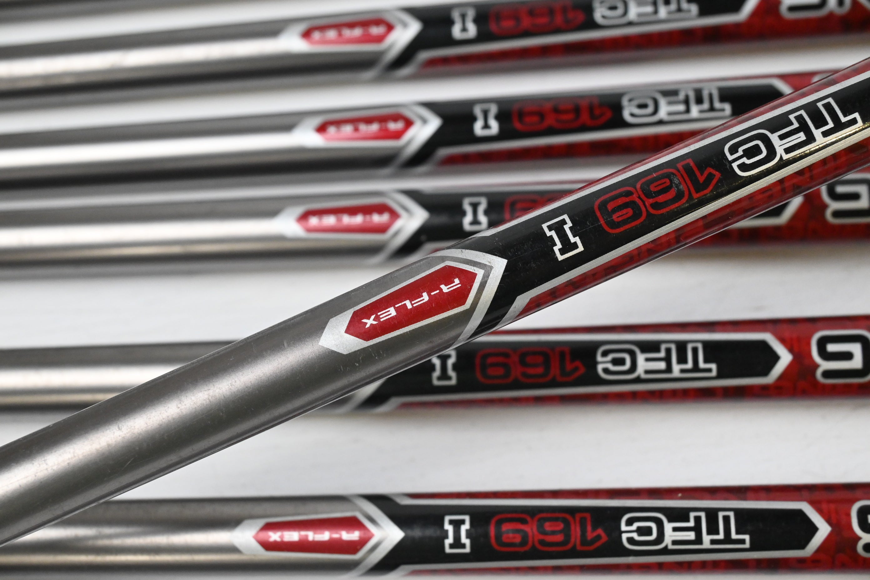 Ping G20 Irons / 4-PW+SW / Black Dot / Regular Flex Ping TFC 169 Shafts
