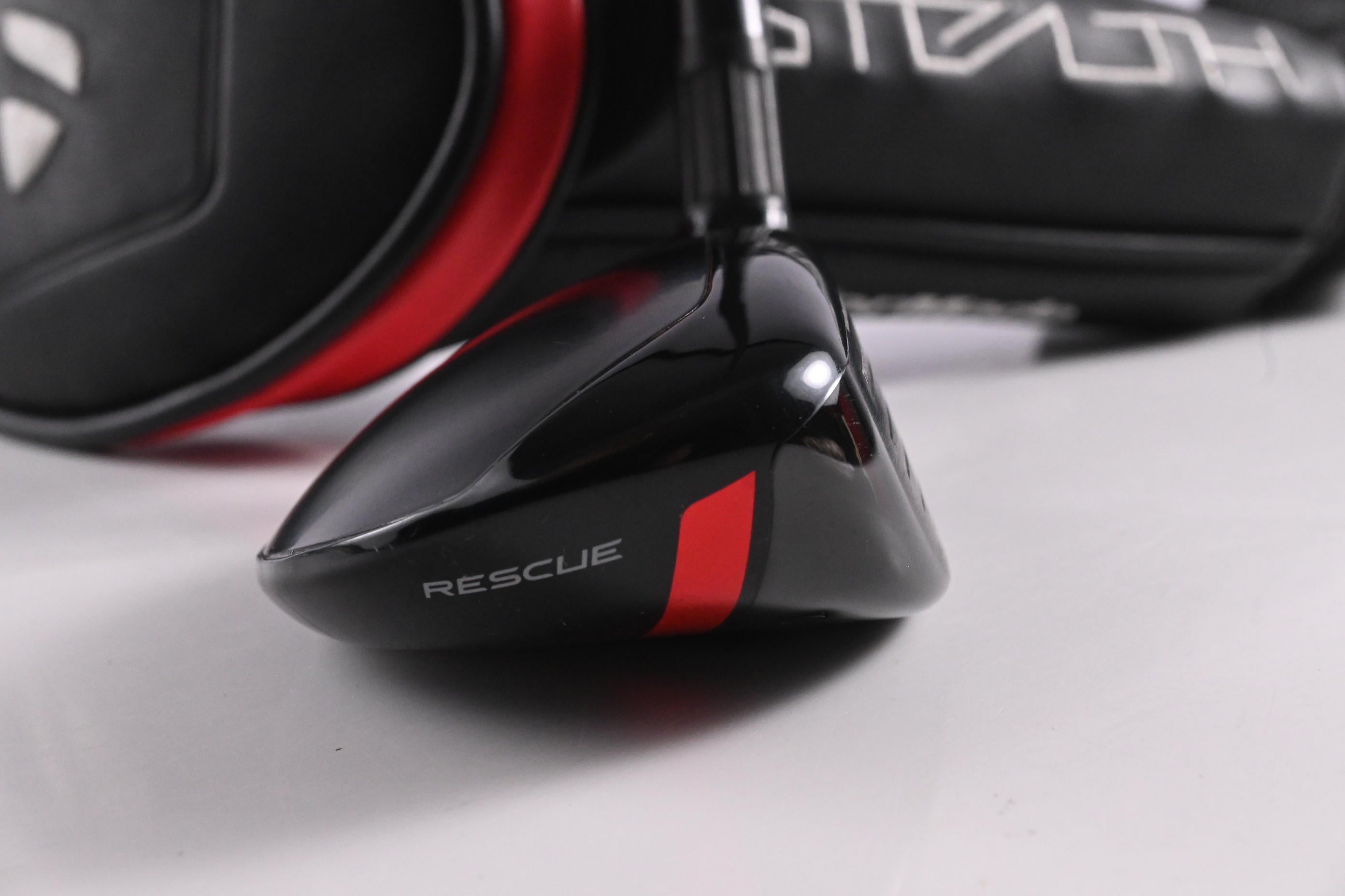 Taylormade Stealth #3 Hybrid / 19 Degree / Regular Flex KBS TGI 70 Shaft