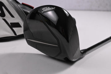 Titleist TSR2 Driver / 9 Degree / Stiff Flex HZRDUS GEN4 Black 60 Shaft