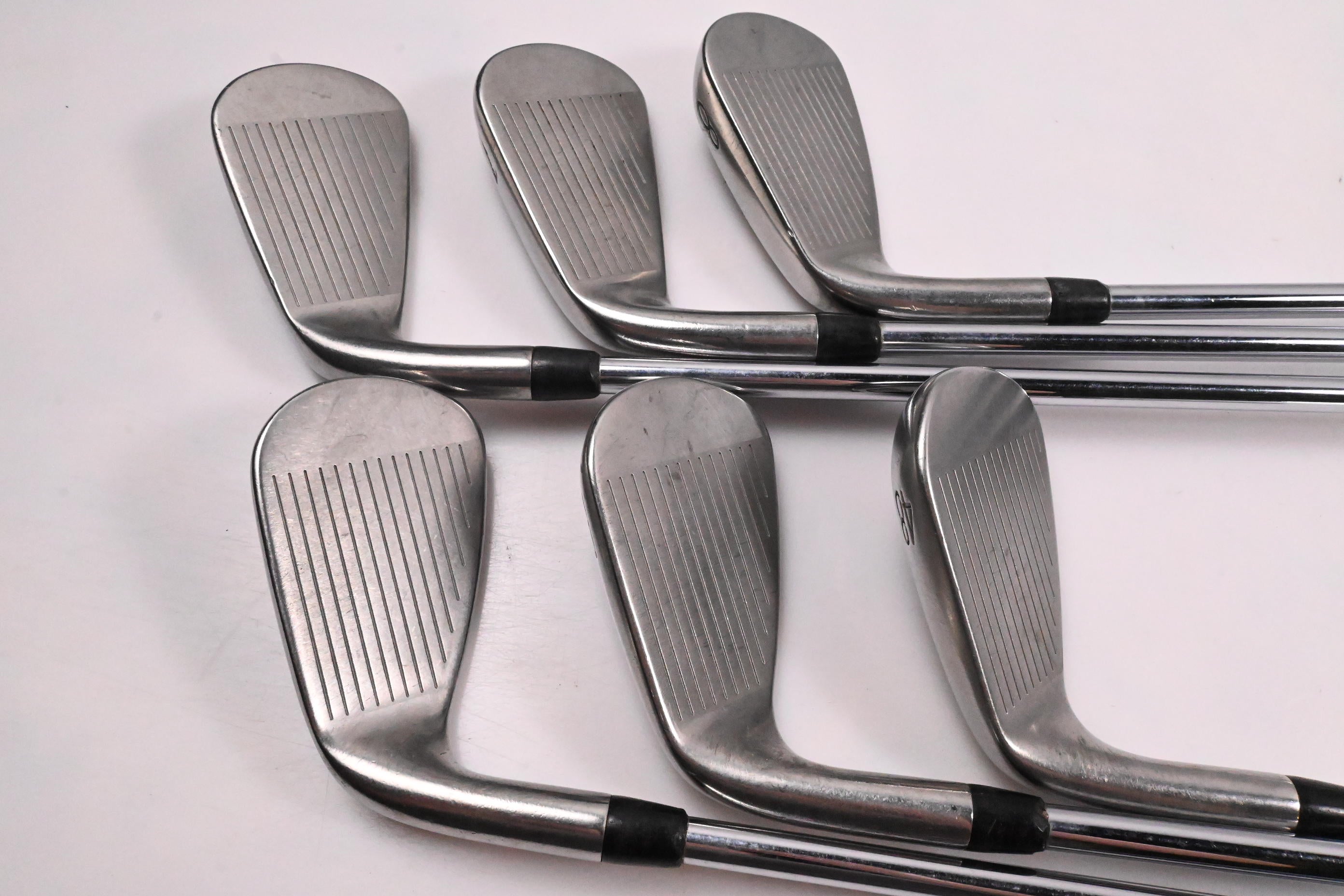Titleist T300 2019 Irons / 6-PW+GW / Regular Flex True Temper AMT Red R300
