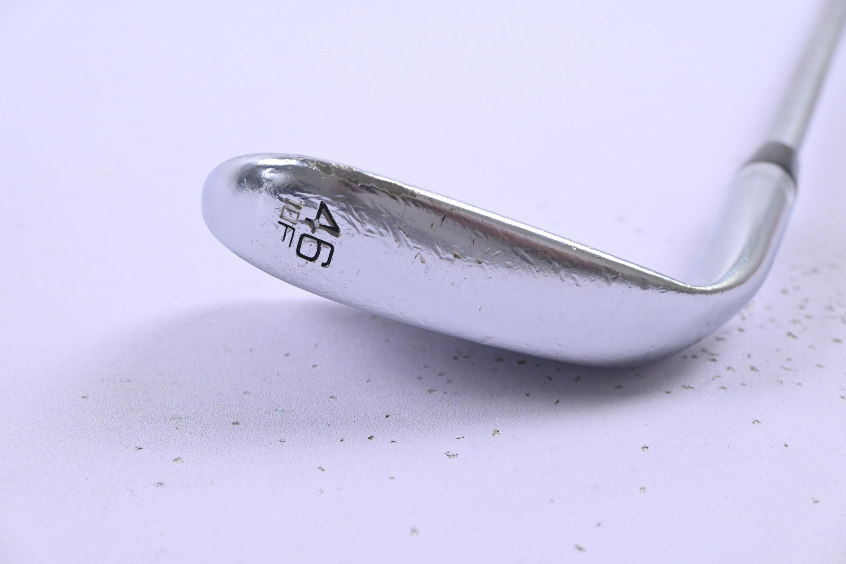 Titleist Vokey SM8 Pitching Wedge / 46 Degree / X-Flex KBS Tour C-Taper 130