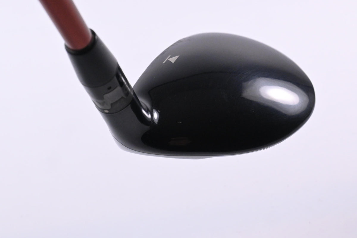 Titleist 910 F #3 Wood / 15 Degree / Regular Flex Diamana `iLima 71 Shaft