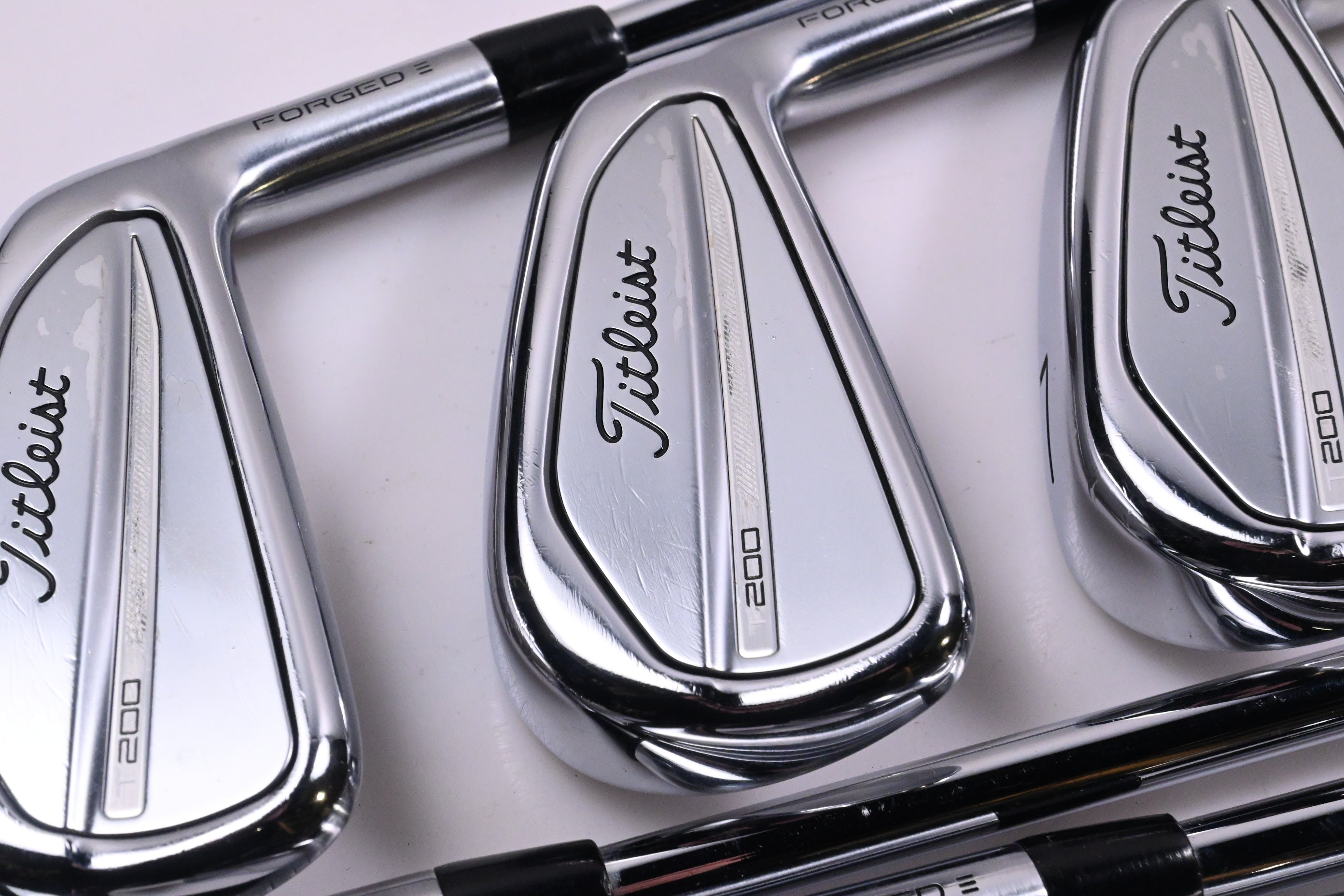 Titleist T200 2023 Irons / 5-PW+48° / Regular Flex AMT Red R300 Shafts
