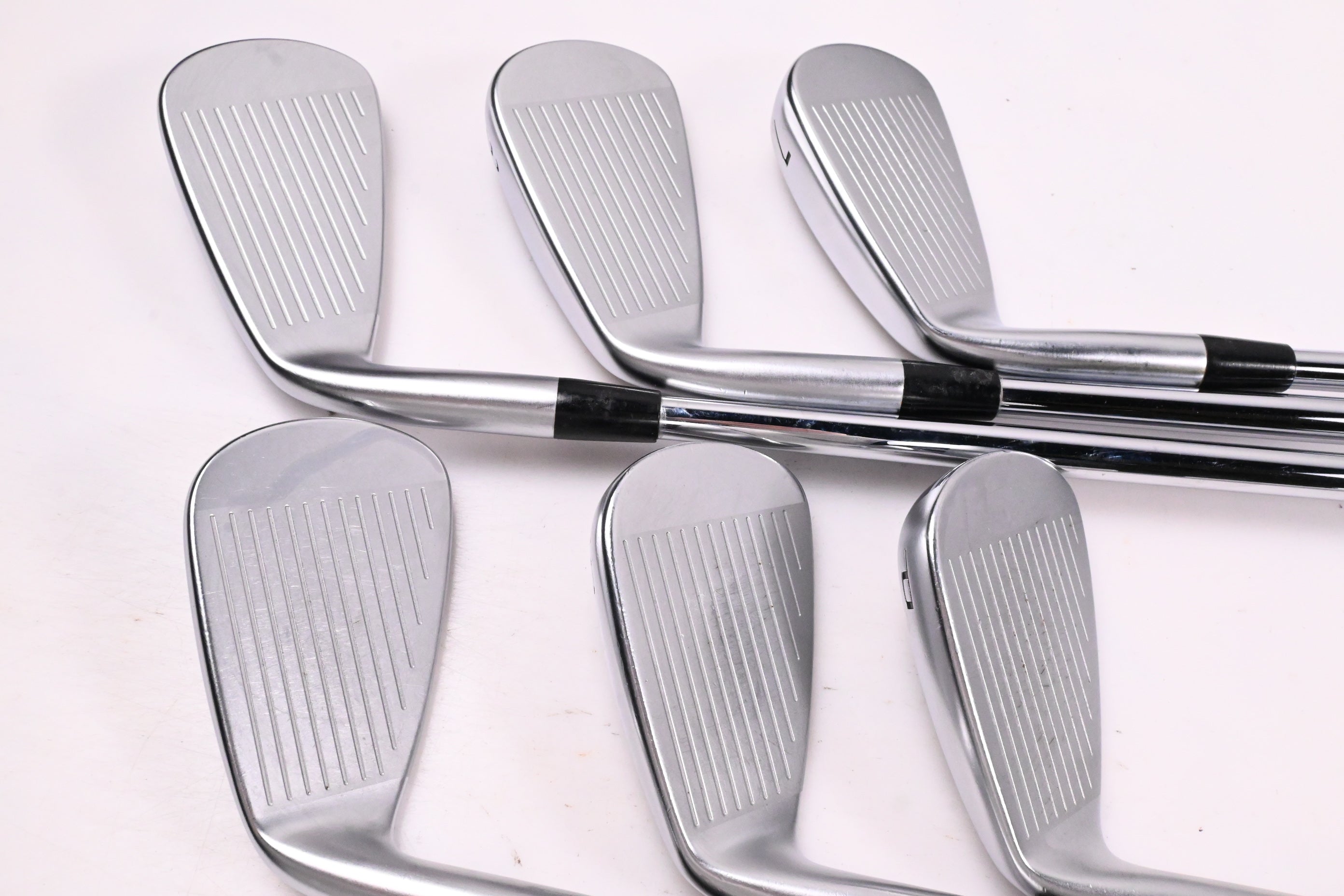 Mizuno JPX 925 Hot Metal Pro Irons / 5-PW / Regular Flex Dynamic Gold 105 R300