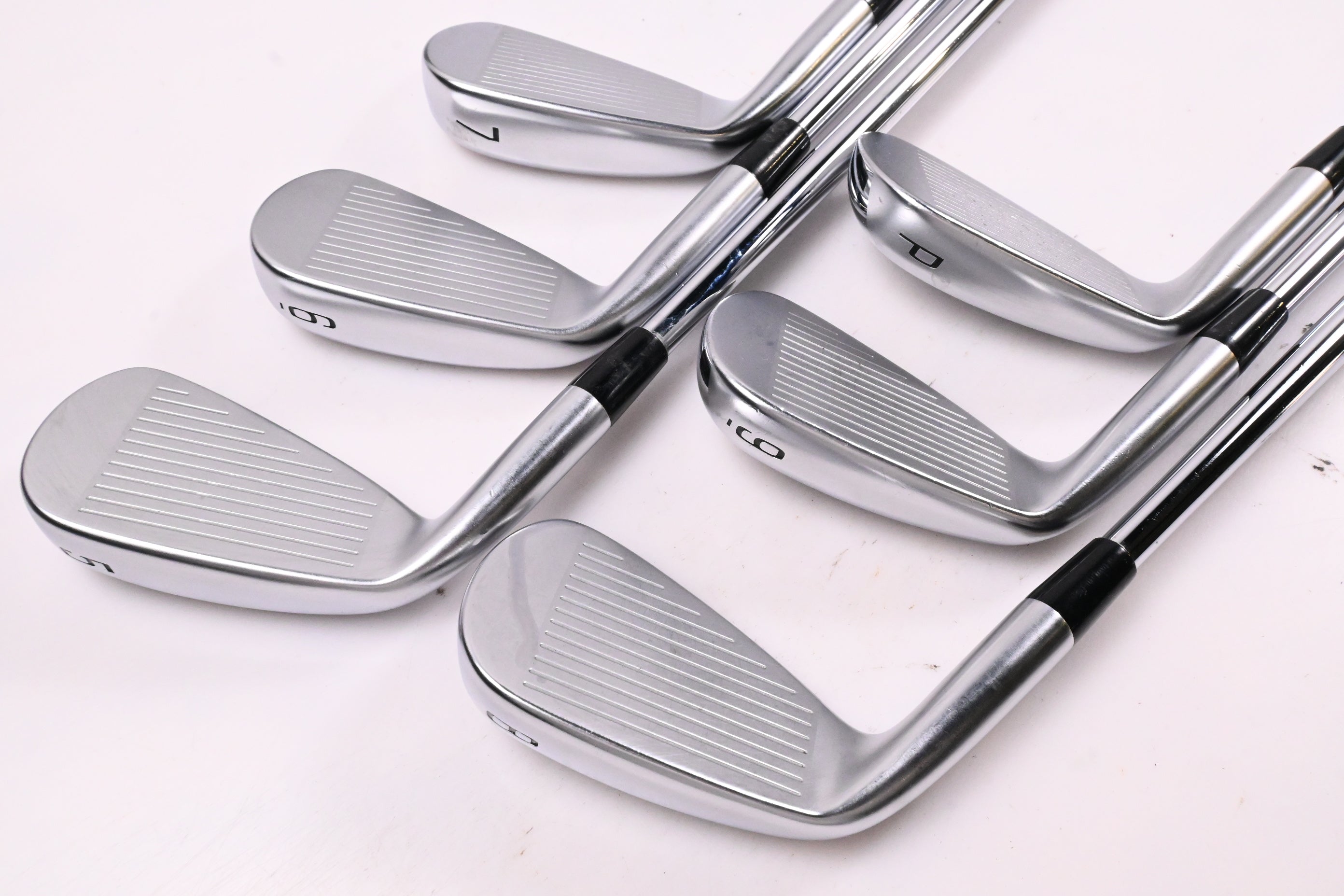 Mizuno JPX 925 Hot Metal Pro Irons / 5-PW / Regular Flex Dynamic Gold 105 R300