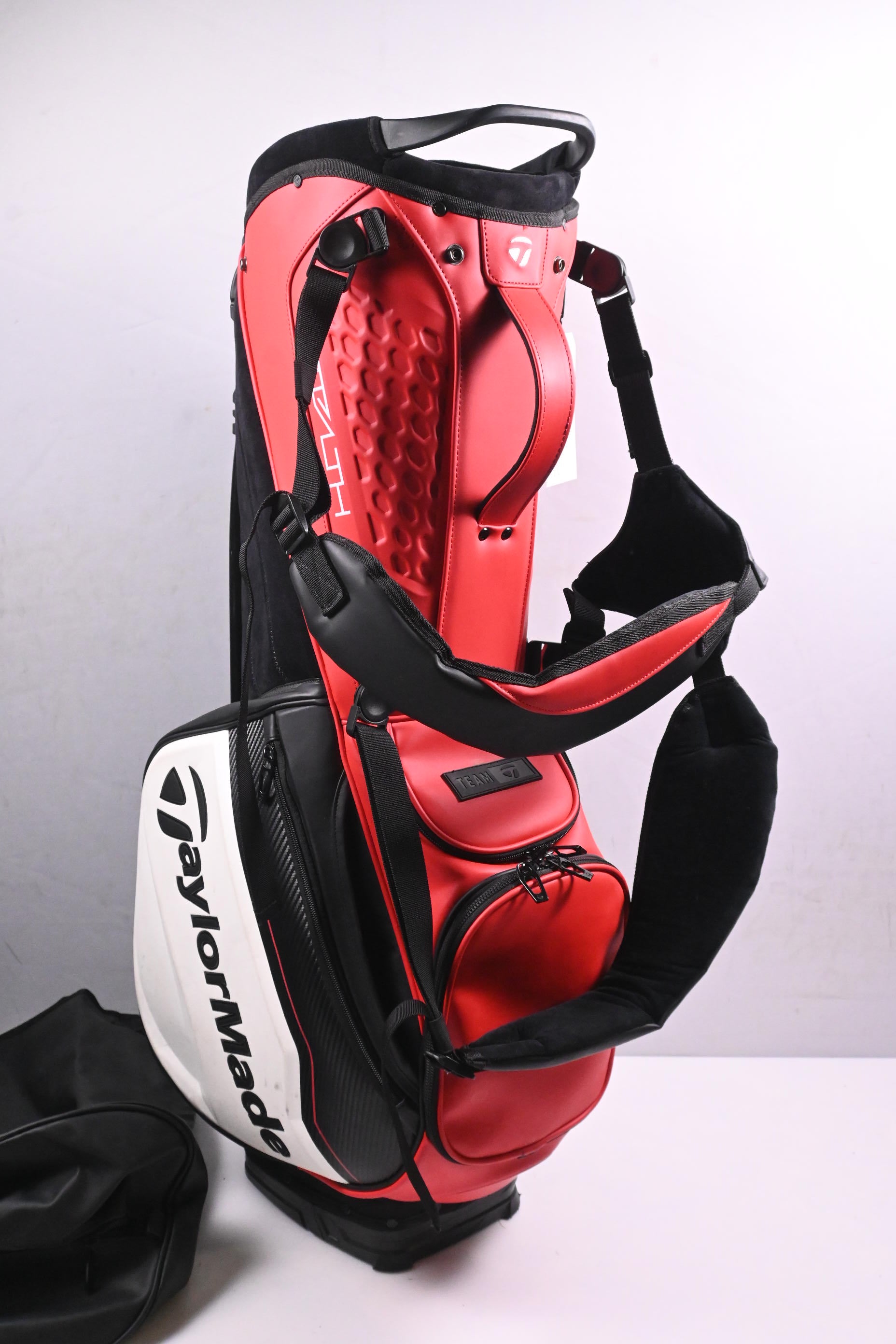 Taylormade Stealth Tour Stand Bag / 4-Way Divider / Red, White & Black