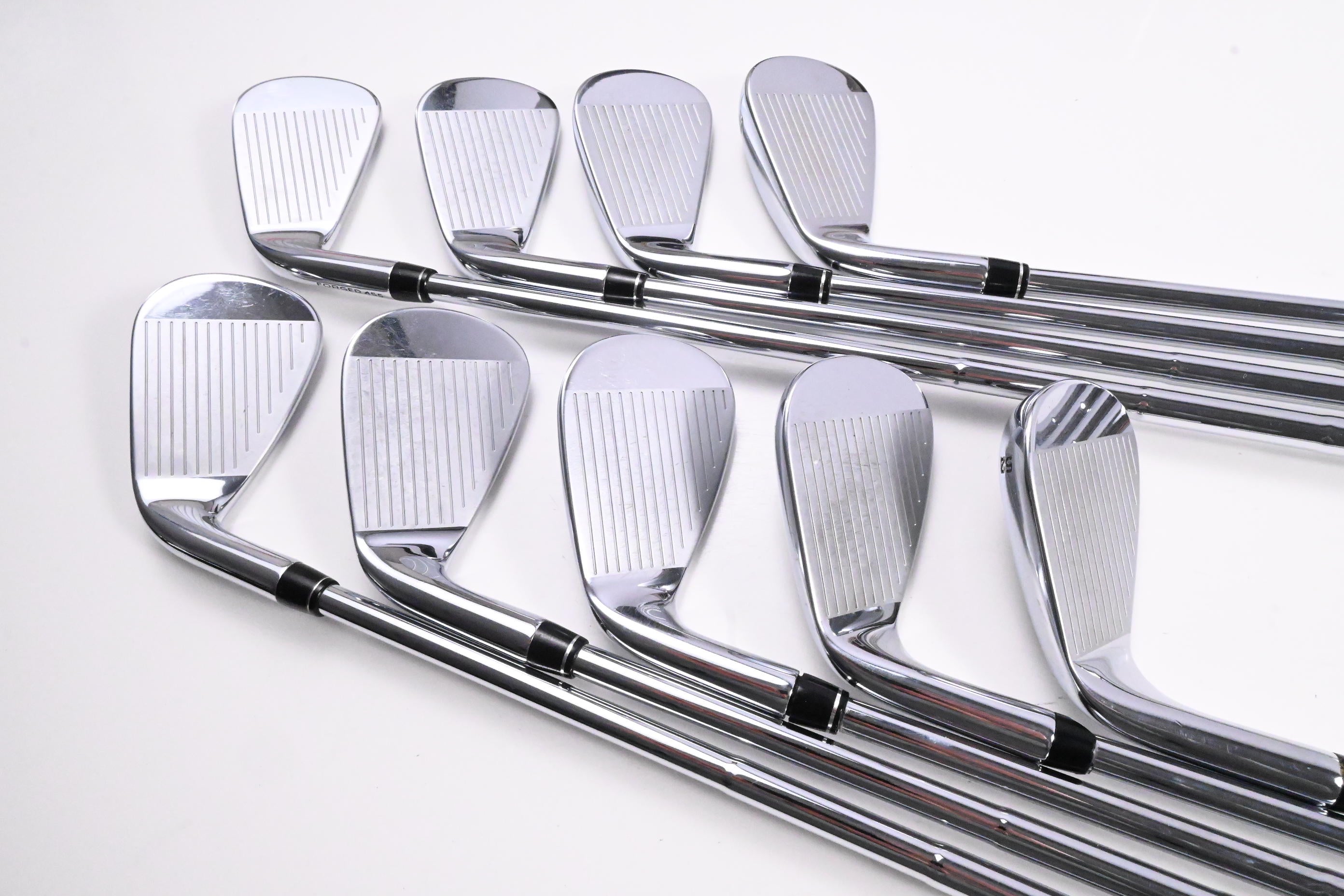 Callaway Paradym Irons / 4-PW+AW+52 / Stiff Flex Dynamic Gold 115 S300 Shafts