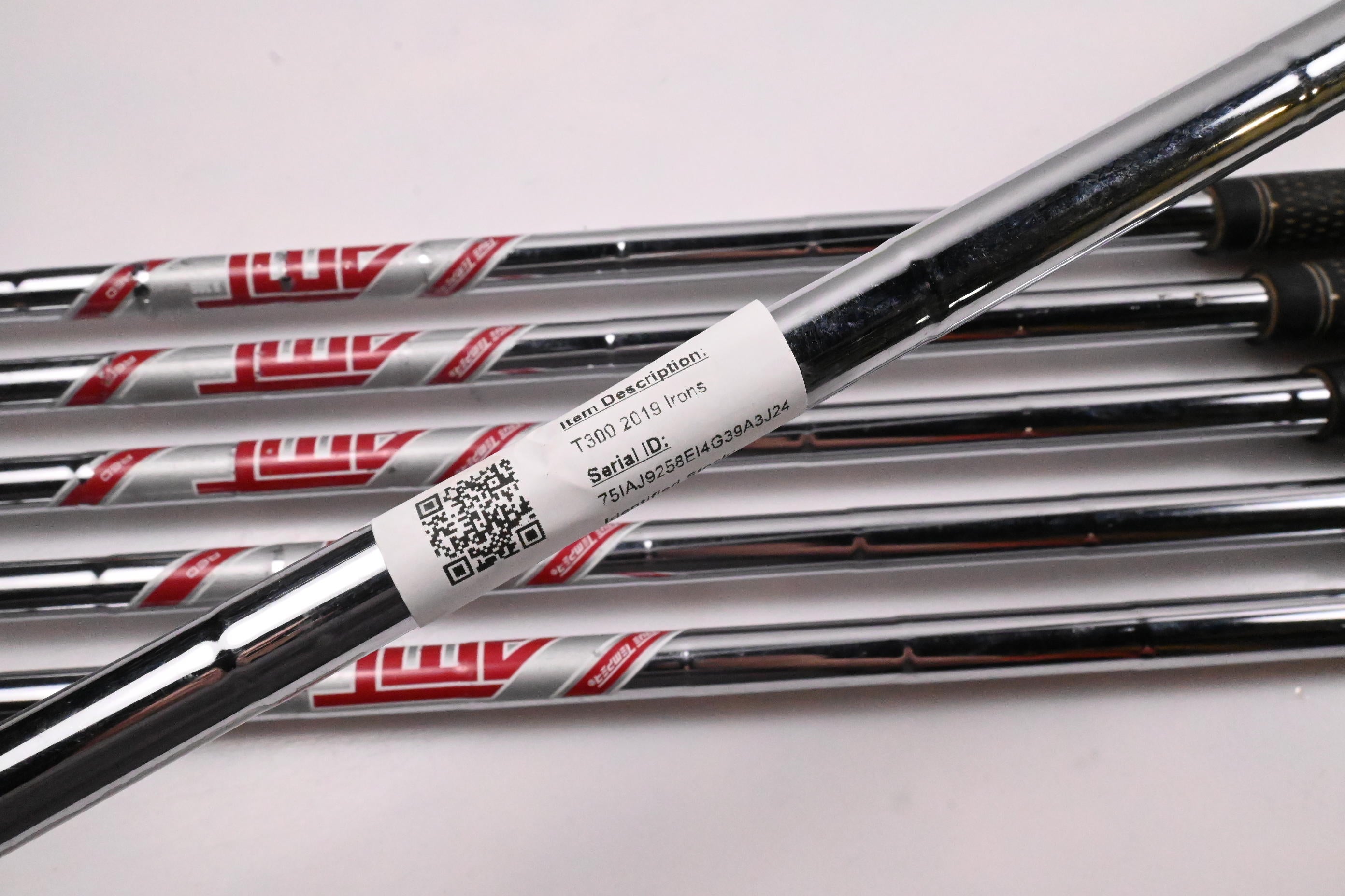 Titleist T300 2019 Irons / 6-PW+GW / Regular Flex True Temper AMT Red R300