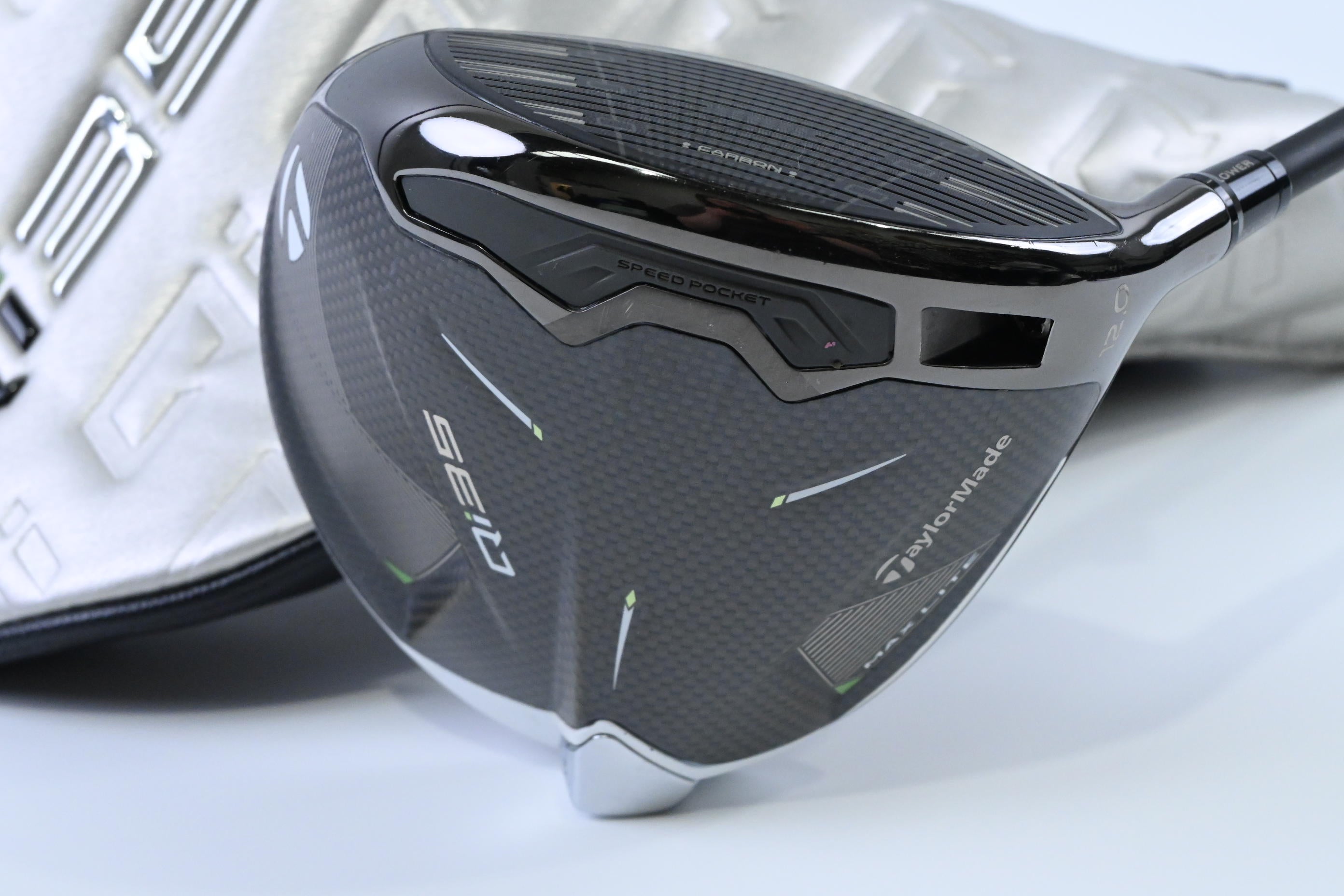 Taylormade Qi35 Max Lite Driver / 12 Degree / Senior Flex Vanquish 4 Shaft